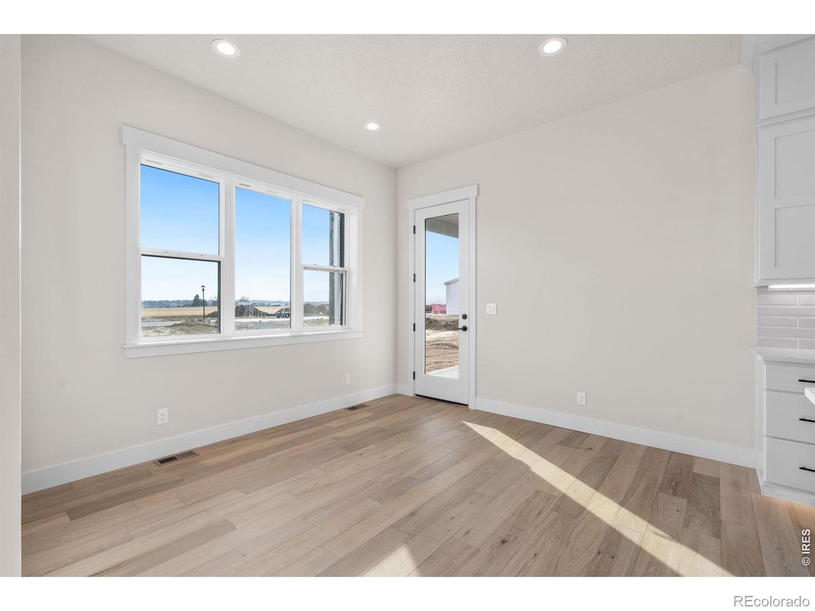 MLS Image #14 for 1369  burt avenue,berthoud, Colorado