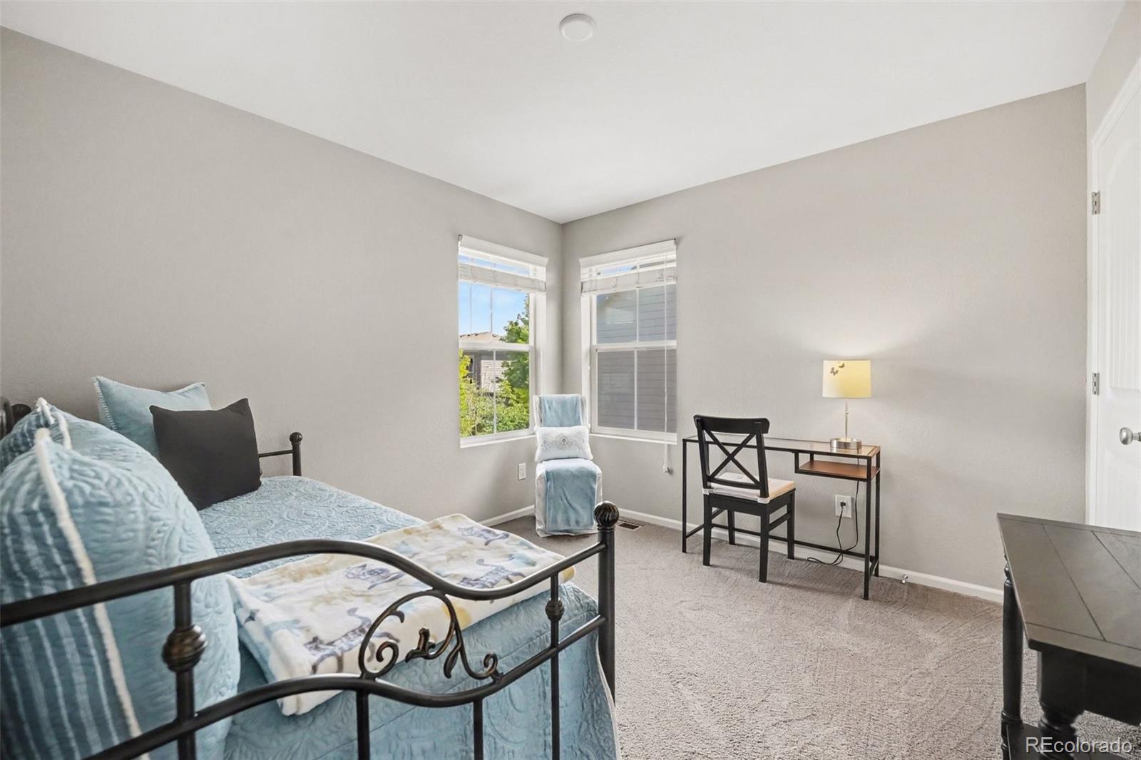 MLS Image #15 for 10139 e 25th drive,aurora, Colorado