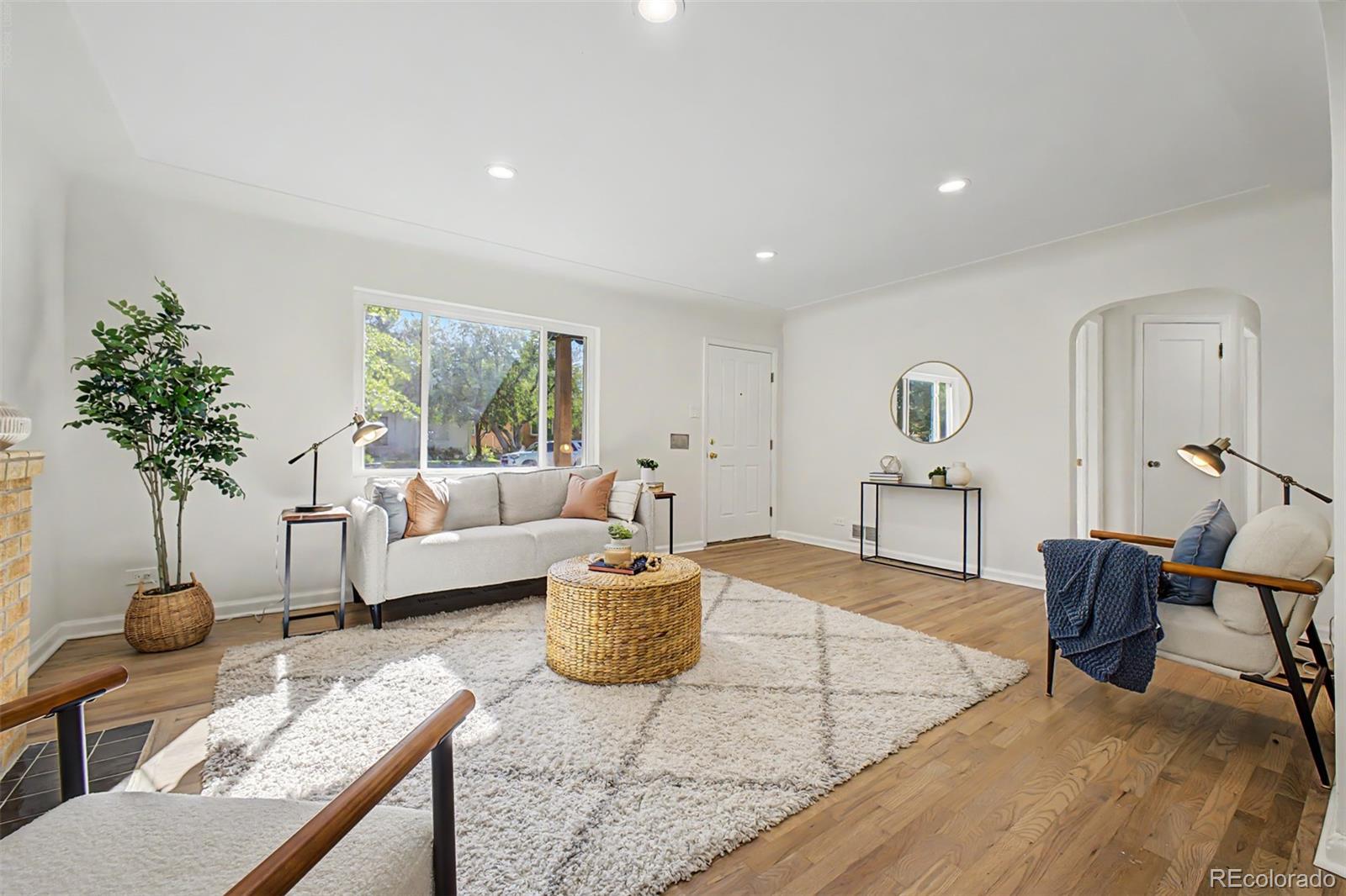MLS Image #4 for 1261 s jackson street,denver, Colorado