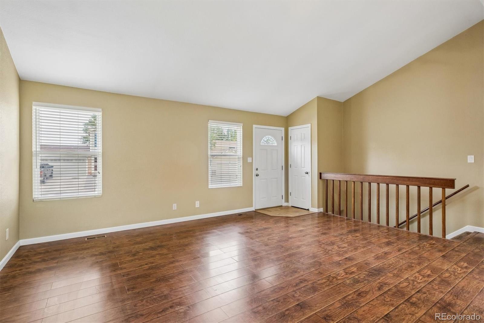 MLS Image #4 for 10668 w ida avenue,littleton, Colorado