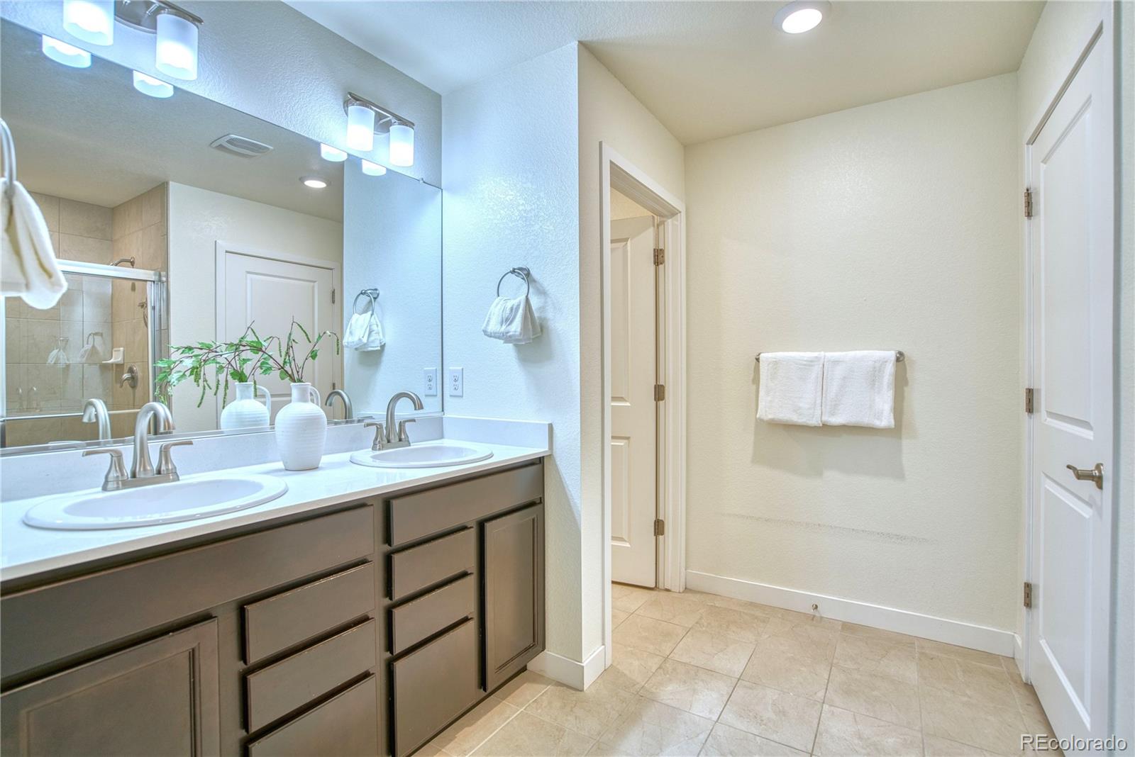 MLS Image #12 for 7463 e 157th avenue,thornton, Colorado
