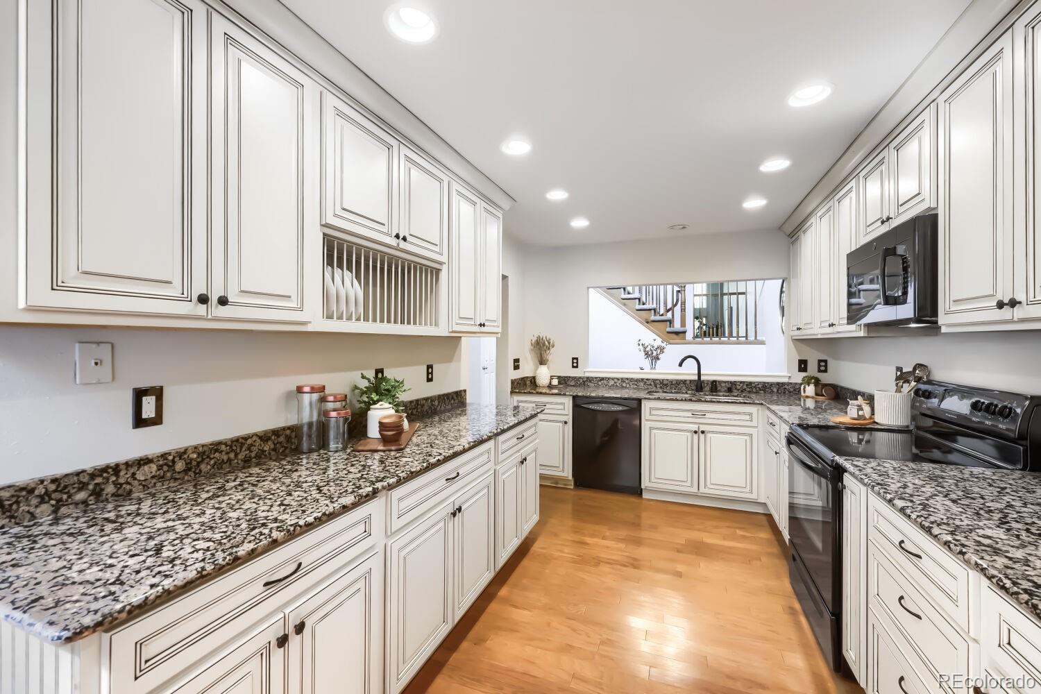 MLS Image #10 for 3307 w 114 circle,westminster, Colorado