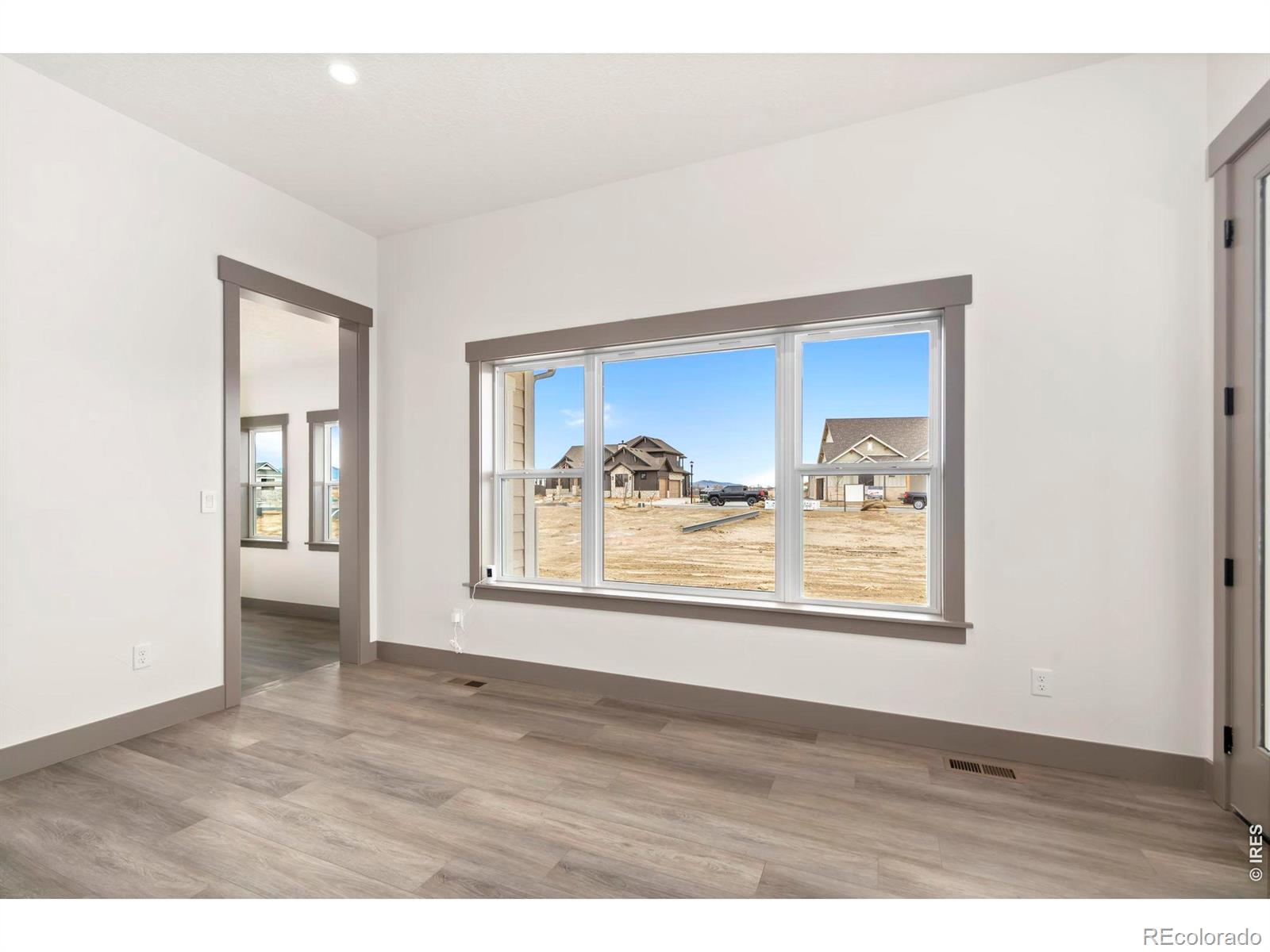 MLS Image #11 for 1402  burt avenue,berthoud, Colorado