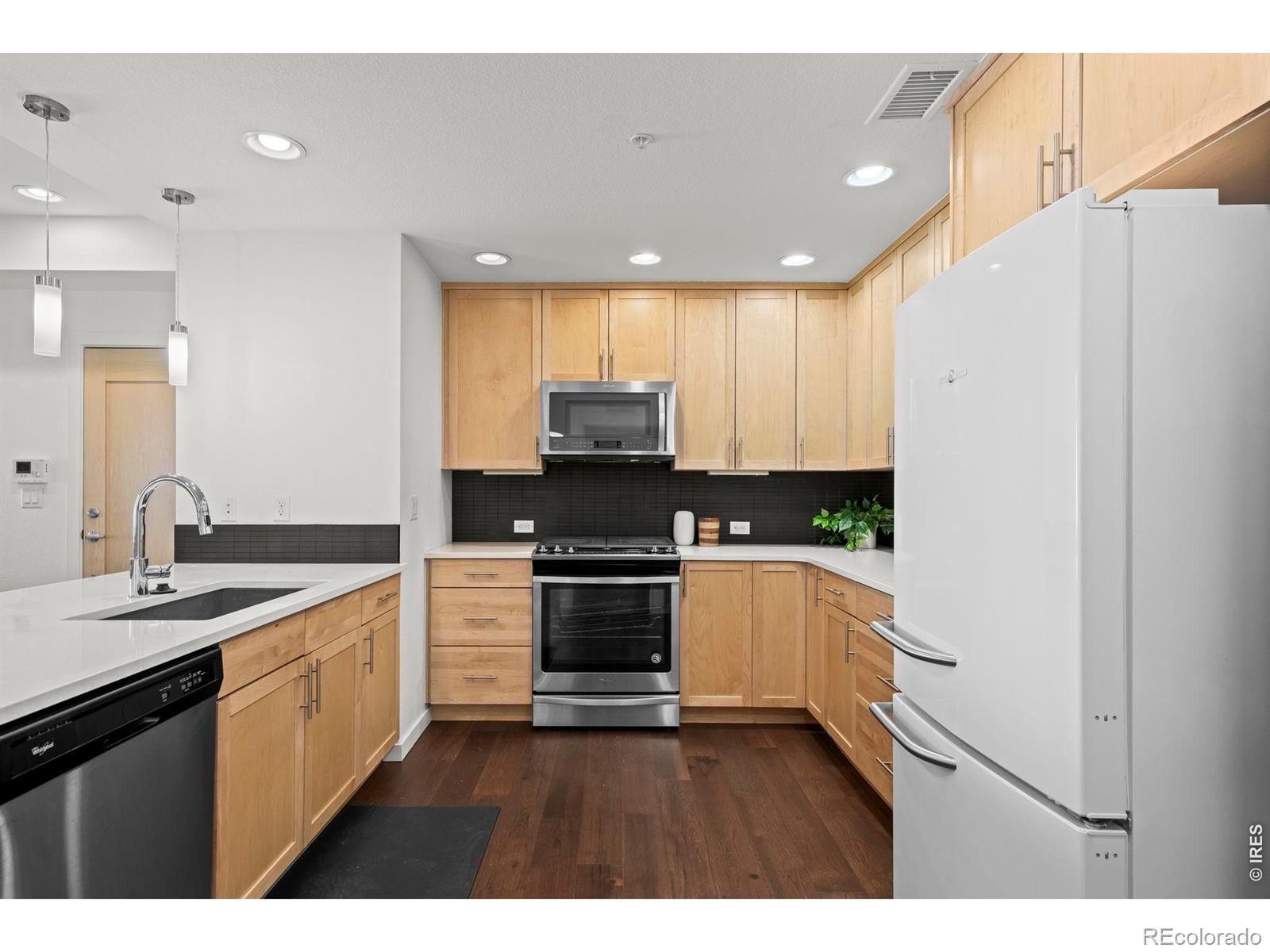 MLS Image #11 for 1545  hecla way,louisville, Colorado