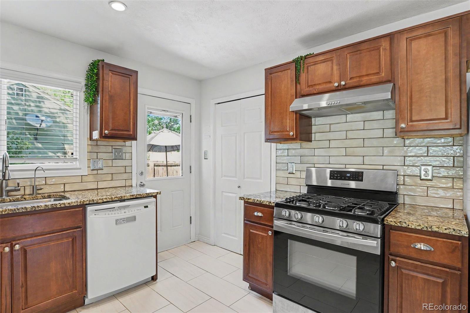MLS Image #8 for 2676 s hazel court,denver, Colorado