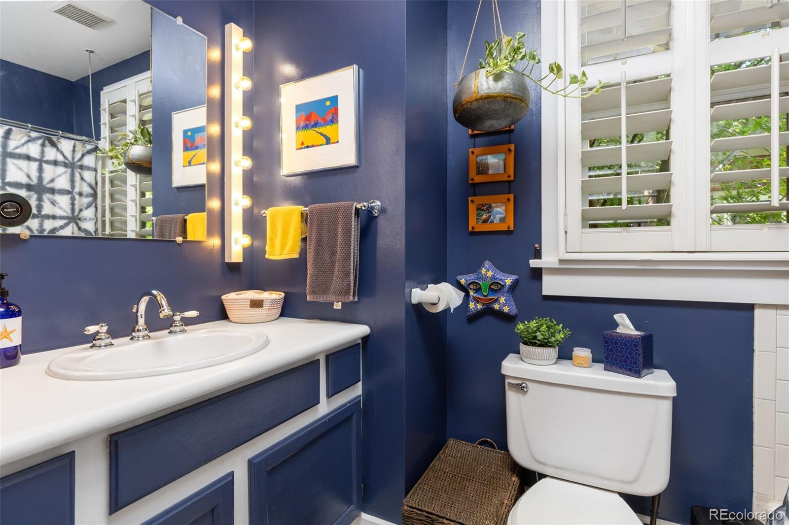 MLS Image #24 for 2056  forest street,denver, Colorado