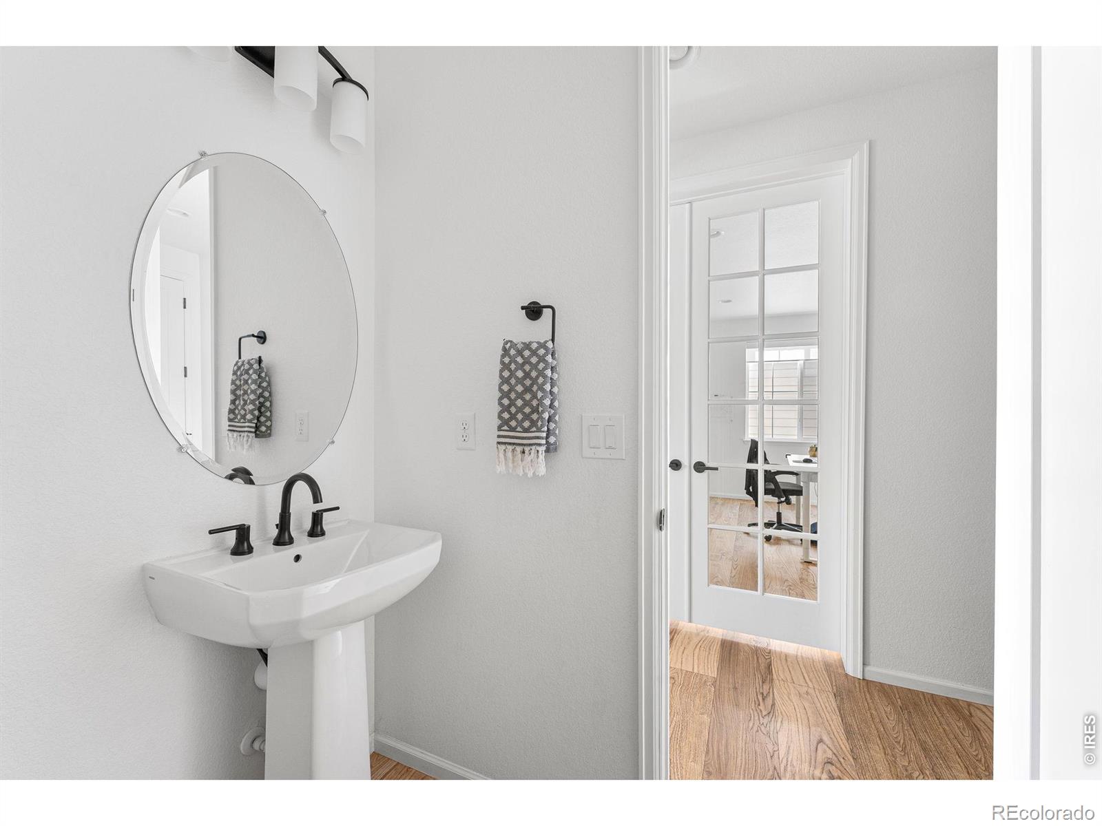 MLS Image #14 for 7281 s vandriver way,aurora, Colorado