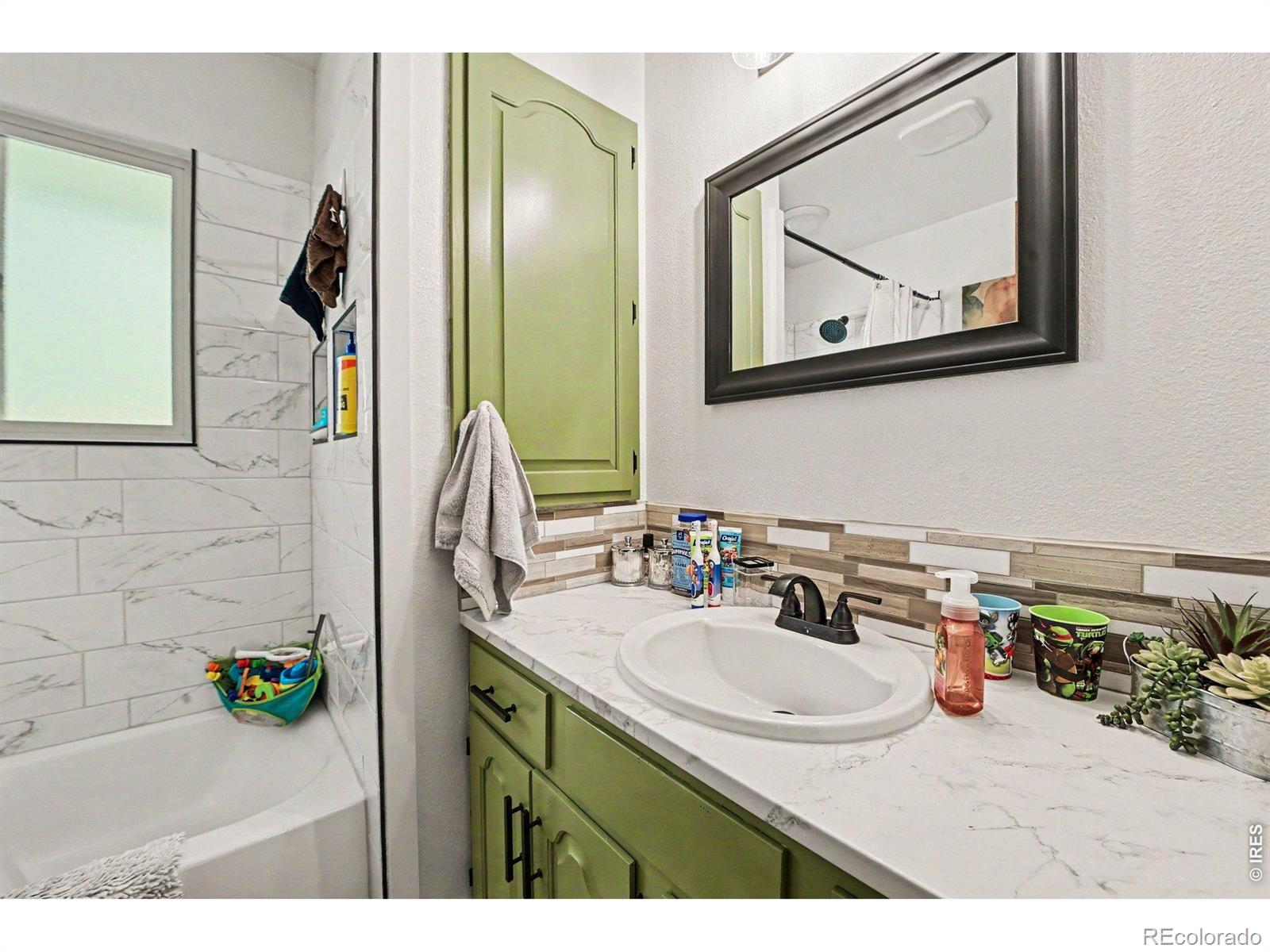 MLS Image #18 for 3916 w 21st street,greeley, Colorado