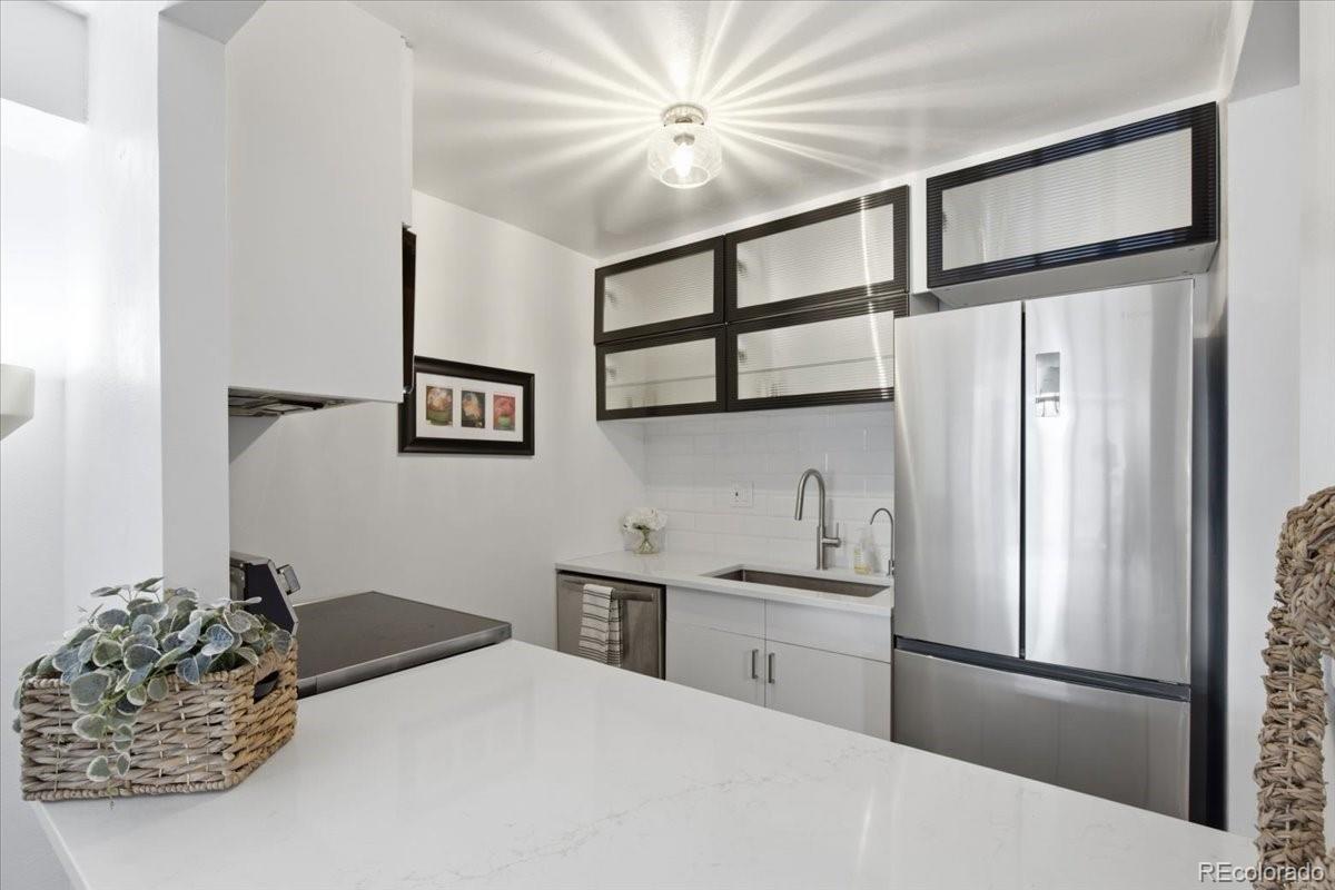 MLS Image #2 for 2  adams street,denver, Colorado
