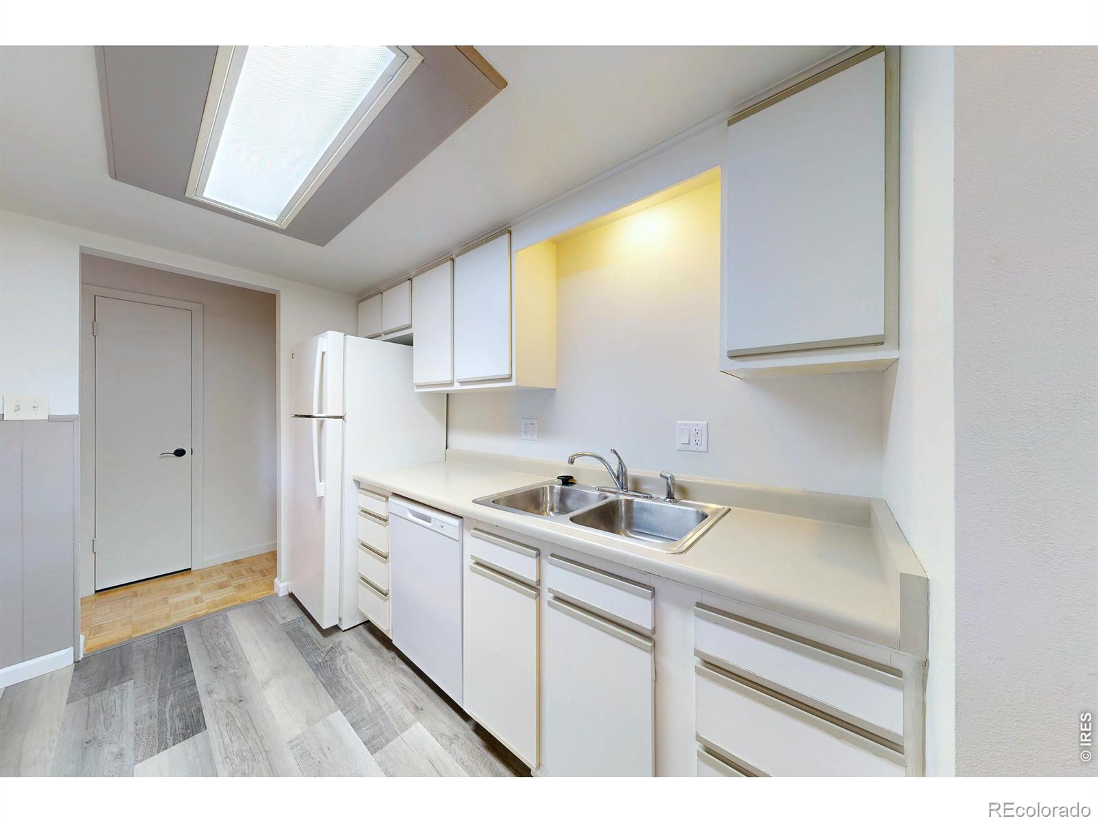 MLS Image #9 for 624  irish drive,fort collins, Colorado