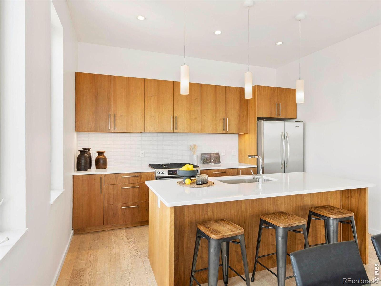 MLS Image #11 for 2752 n clay street,denver, Colorado