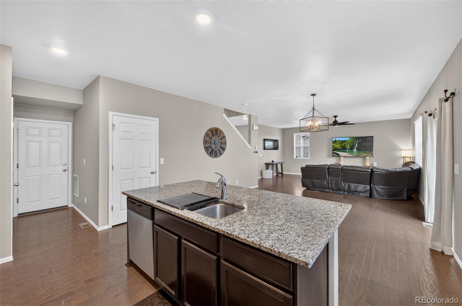 MLS Image #10 for 914  charlton drive,windsor, Colorado
