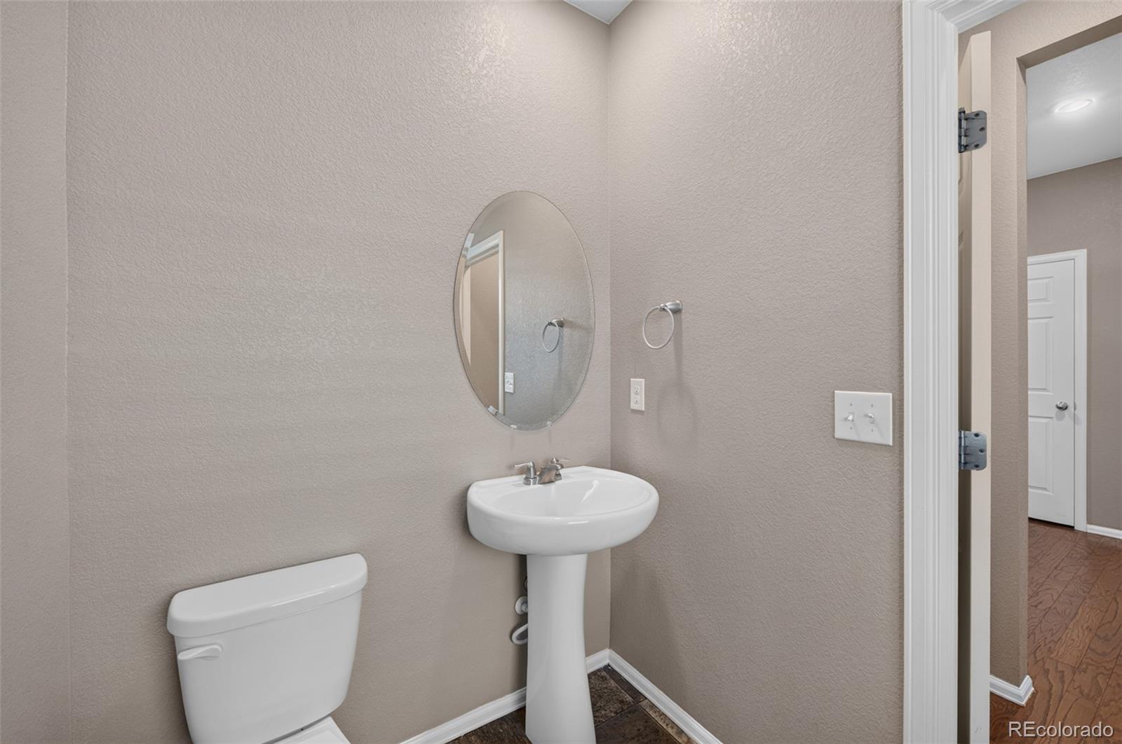 MLS Image #12 for 914  charlton drive,windsor, Colorado
