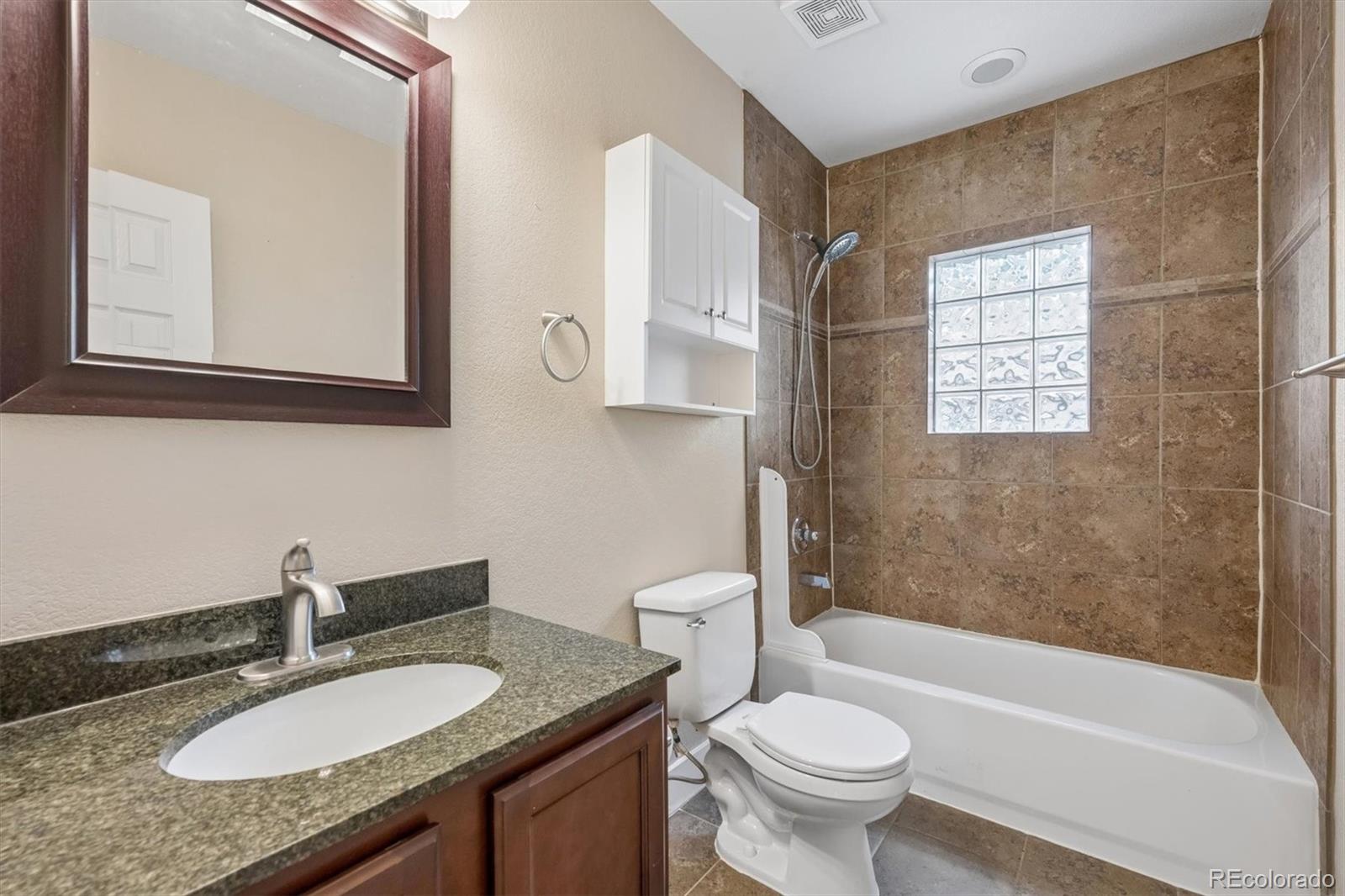 MLS Image #14 for 1540  tamarac street,denver, Colorado
