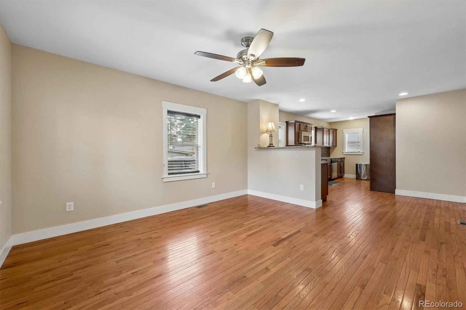 MLS Image #4 for 1540  tamarac street,denver, Colorado