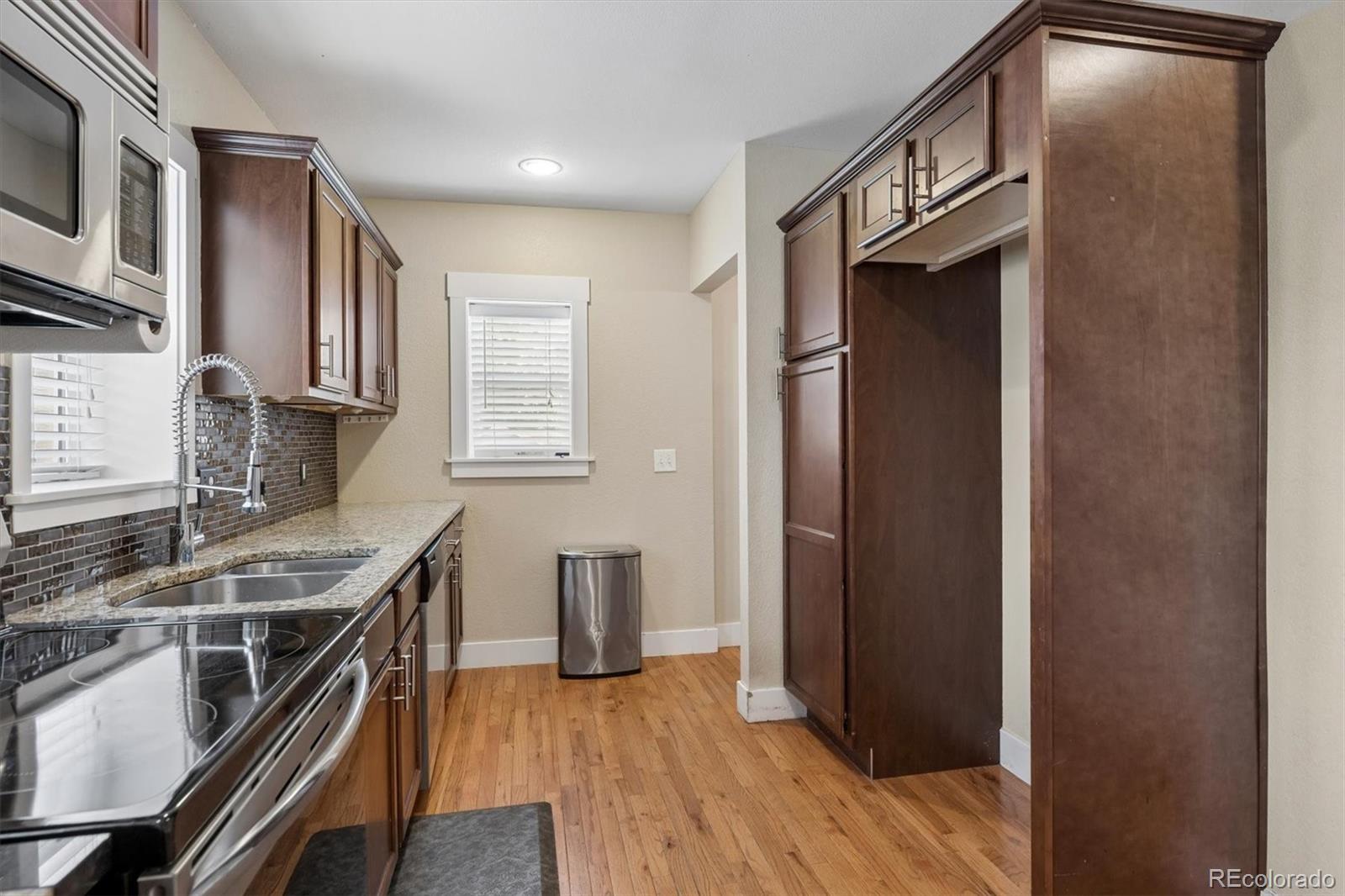 MLS Image #7 for 1540  tamarac street,denver, Colorado