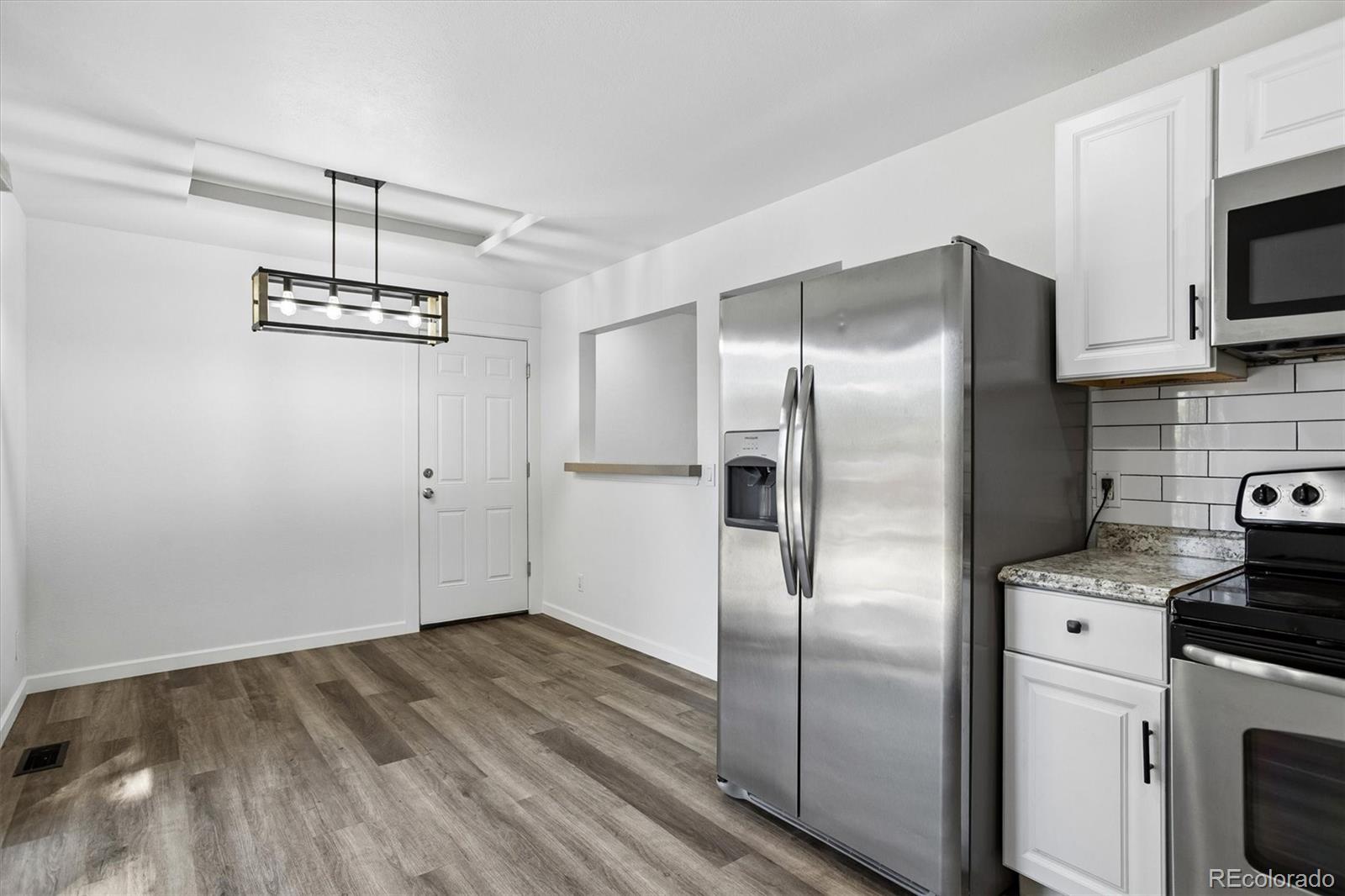 MLS Image #15 for 15014 e 54th avenue,denver, Colorado