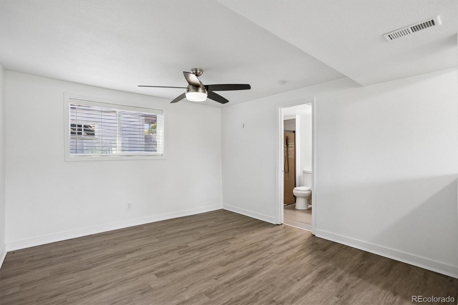 MLS Image #20 for 15014 e 54th avenue,denver, Colorado
