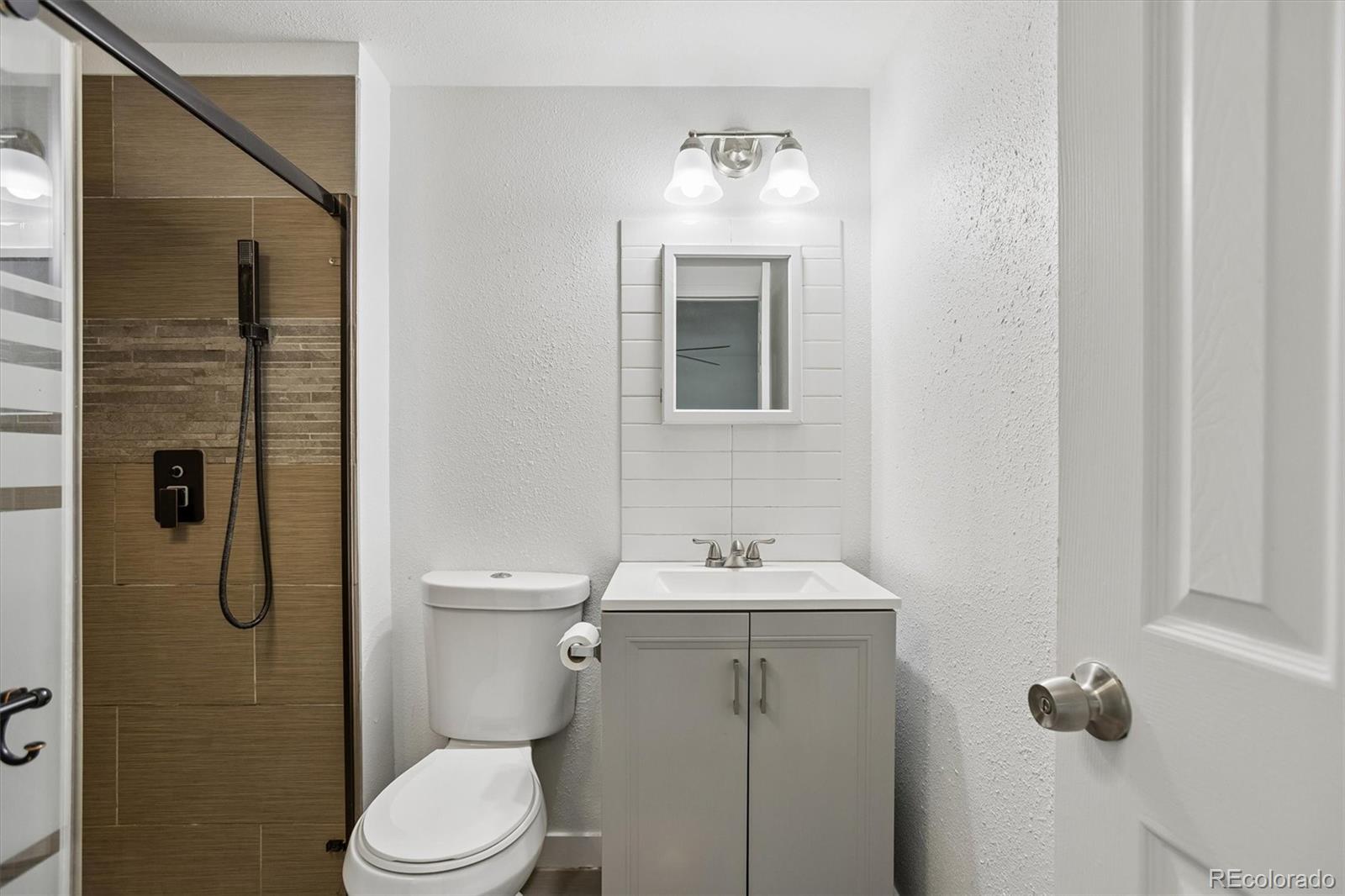 MLS Image #25 for 15014 e 54th avenue,denver, Colorado