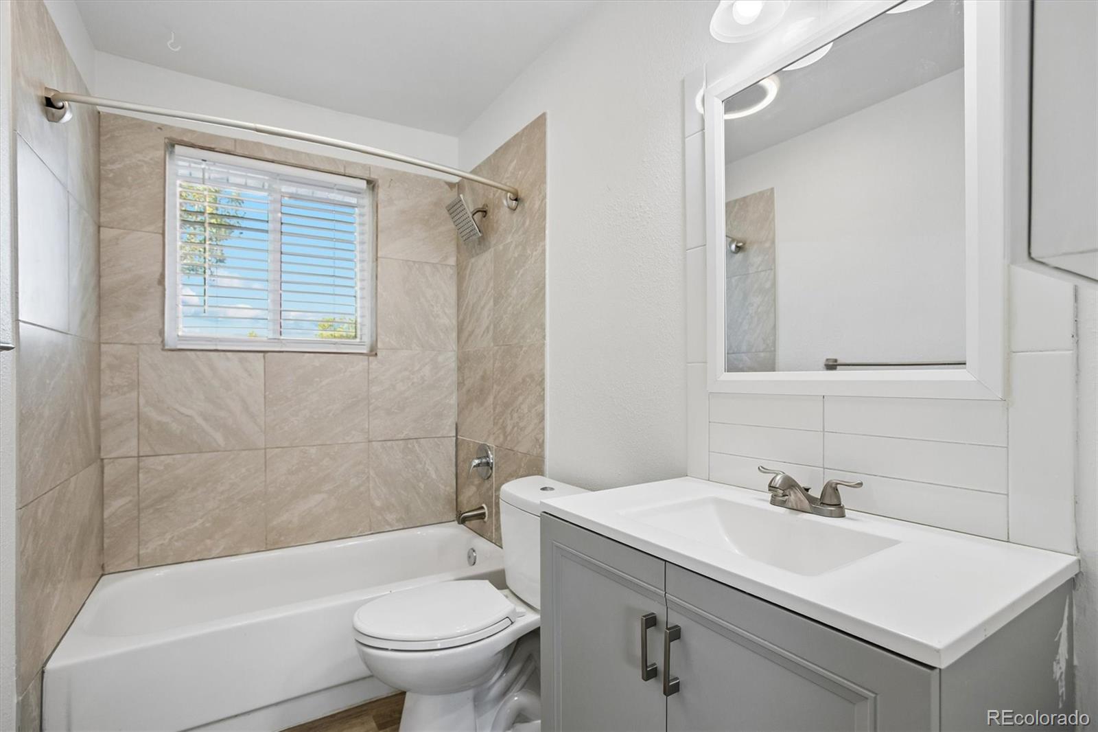 MLS Image #35 for 15014 e 54th avenue,denver, Colorado
