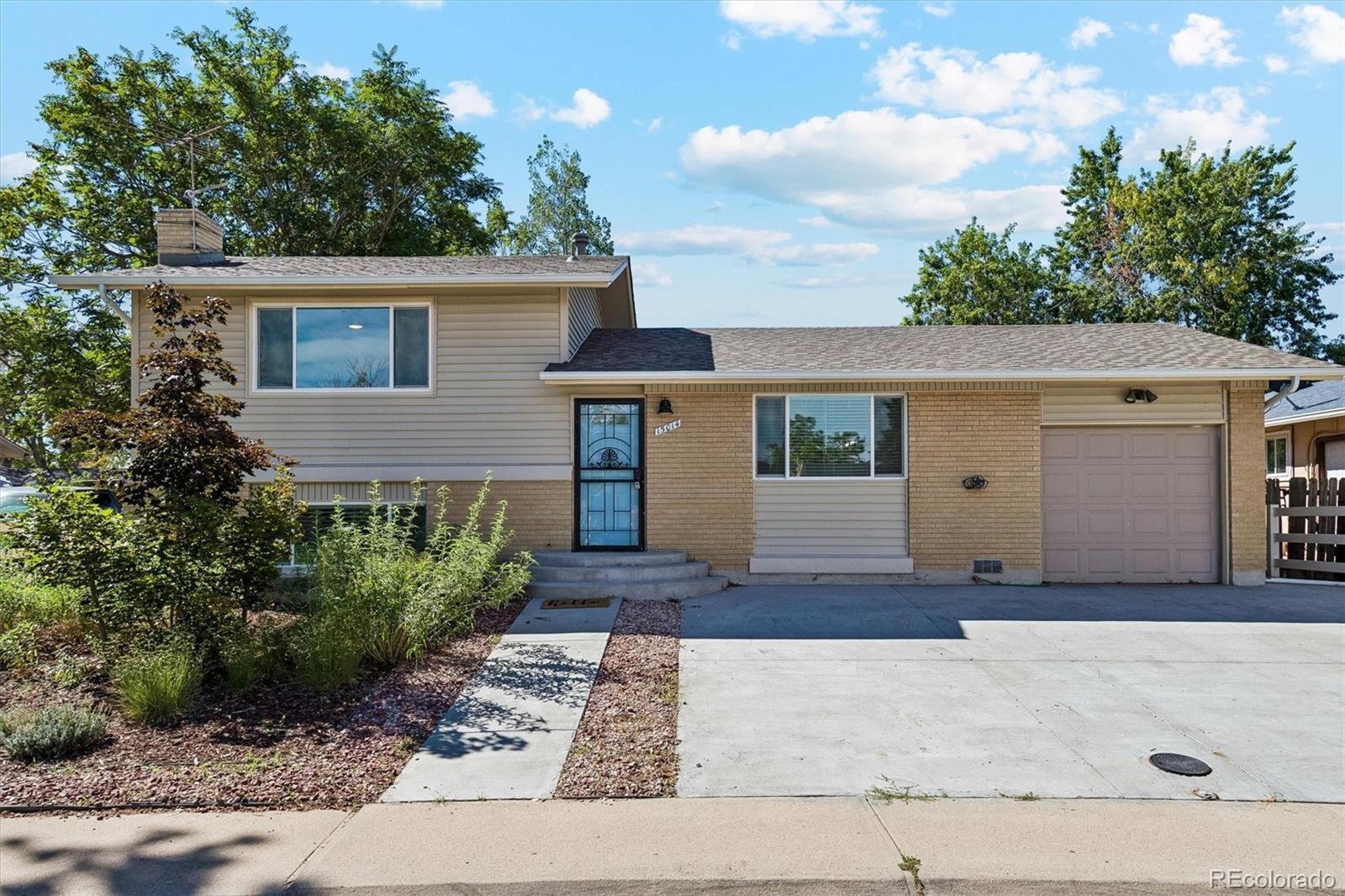 MLS Image #39 for 15014 e 54th avenue,denver, Colorado
