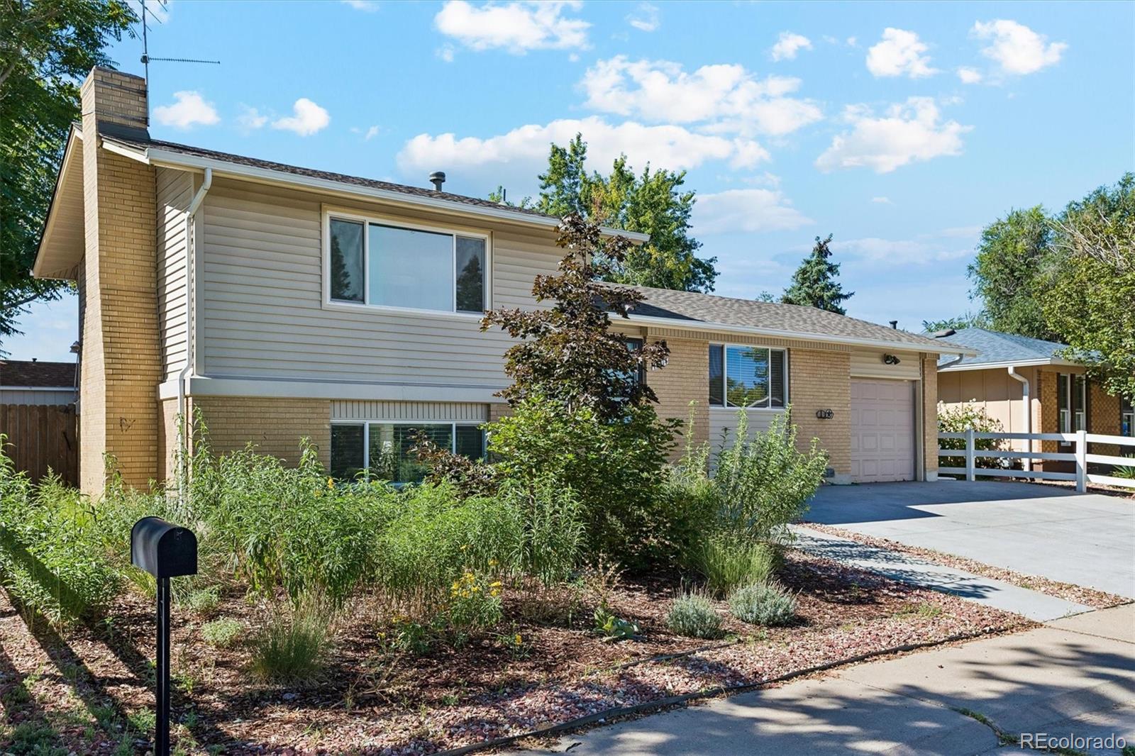 MLS Image #41 for 15014 e 54th avenue,denver, Colorado