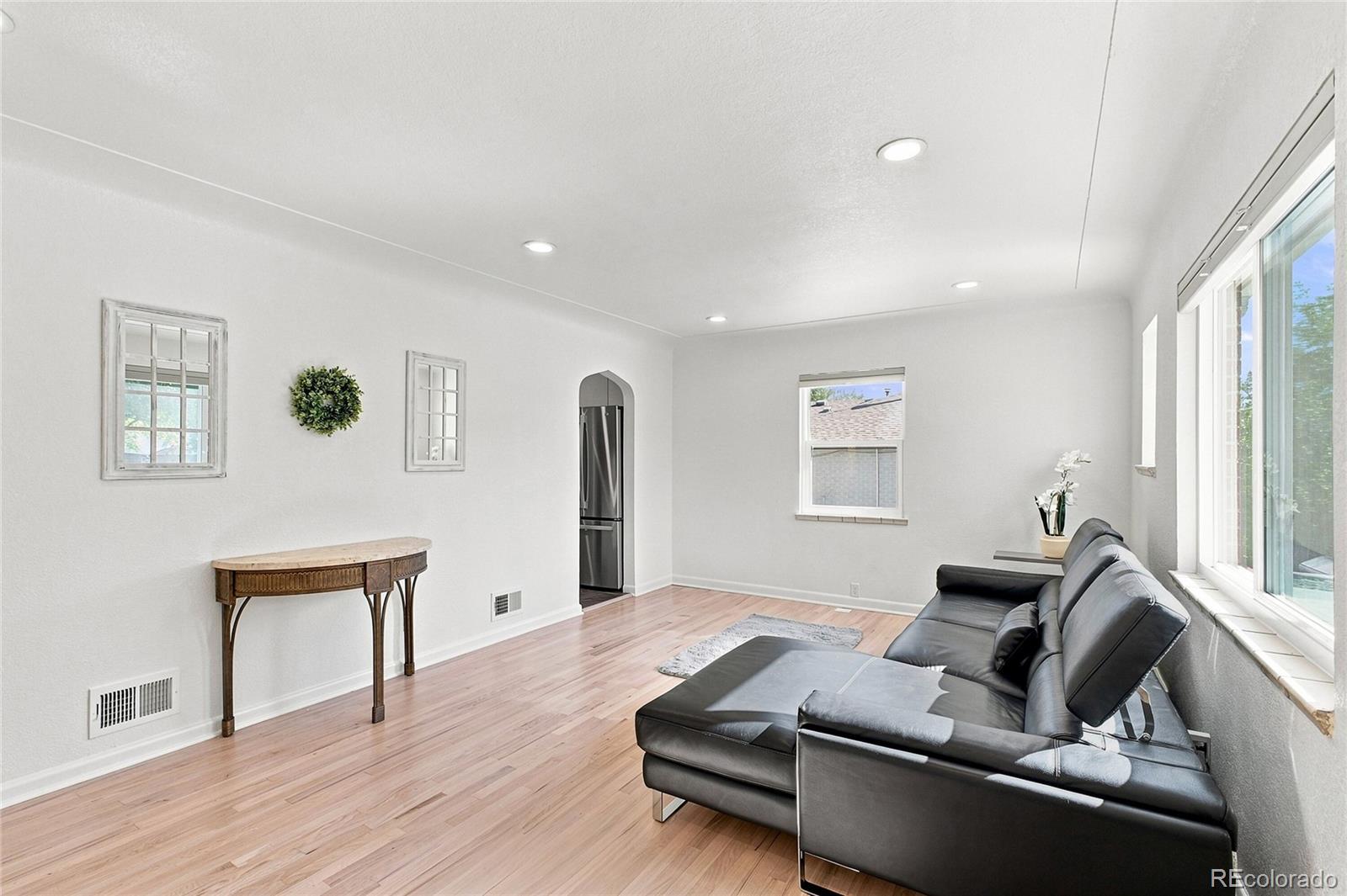 MLS Image #6 for 4890  fenton street,denver, Colorado