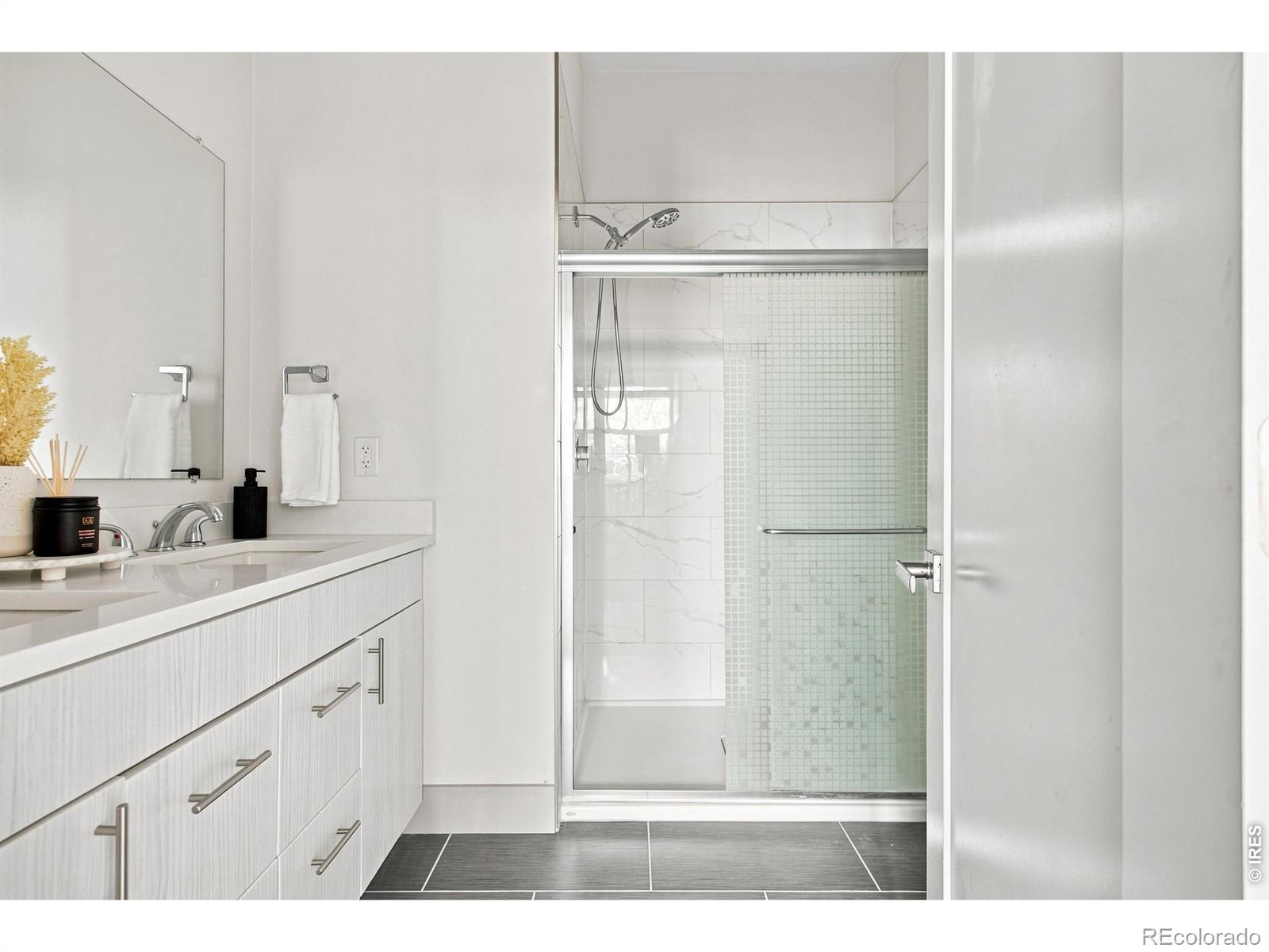 MLS Image #33 for 14956 e hampden avenue,aurora, Colorado