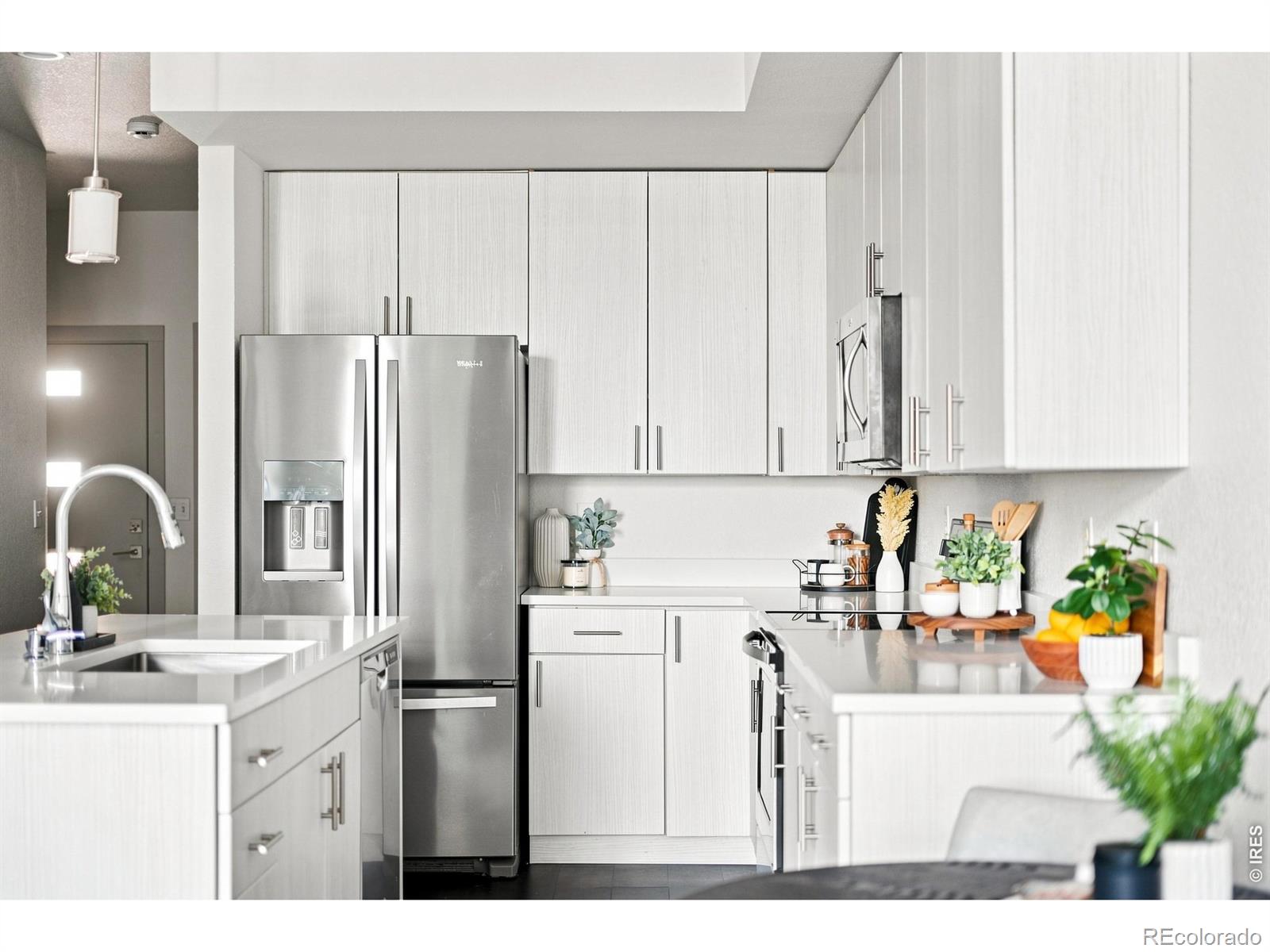 MLS Image #5 for 14956 e hampden avenue,aurora, Colorado