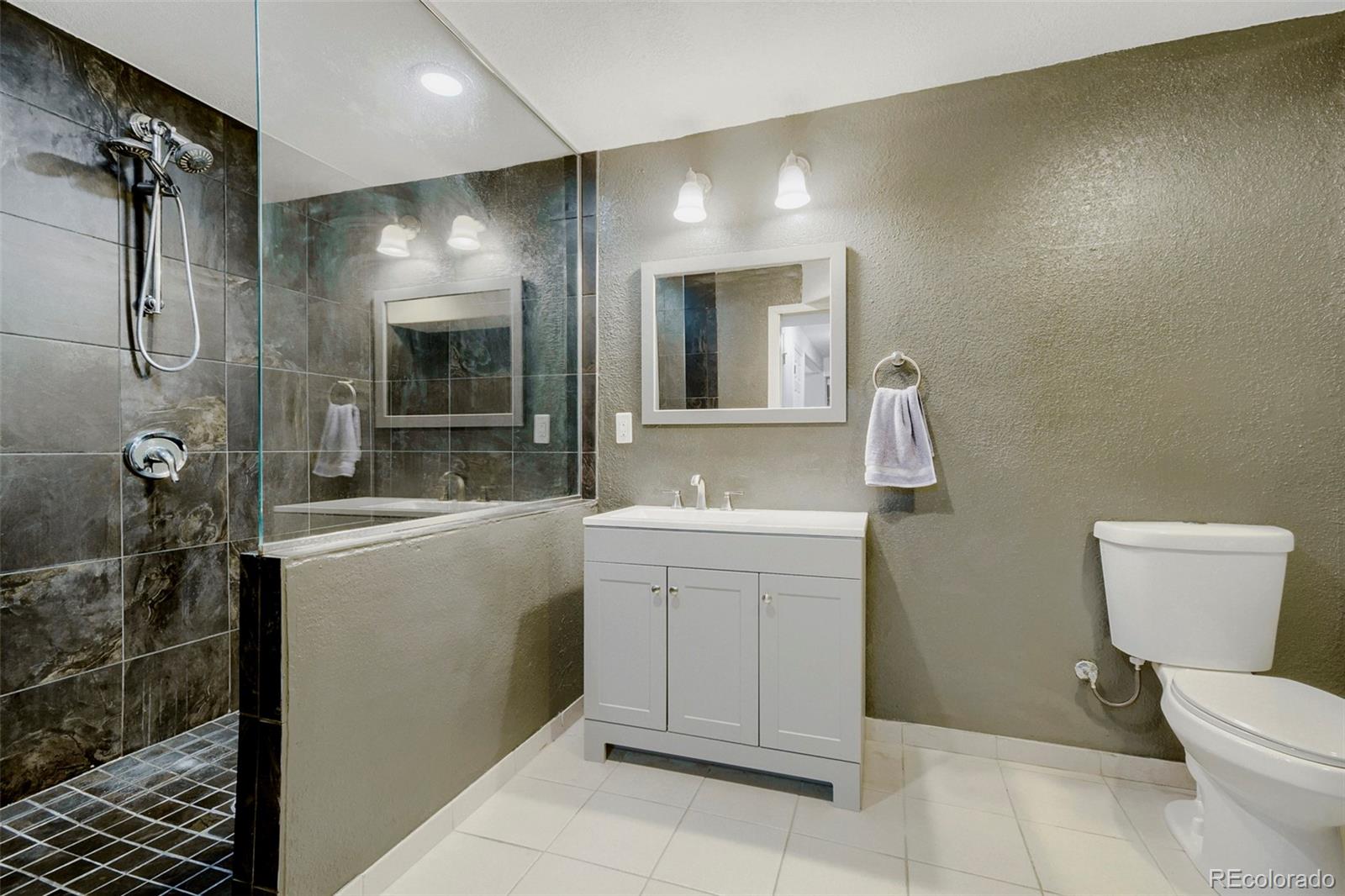 MLS Image #22 for 10200  rifle street,commerce city, Colorado