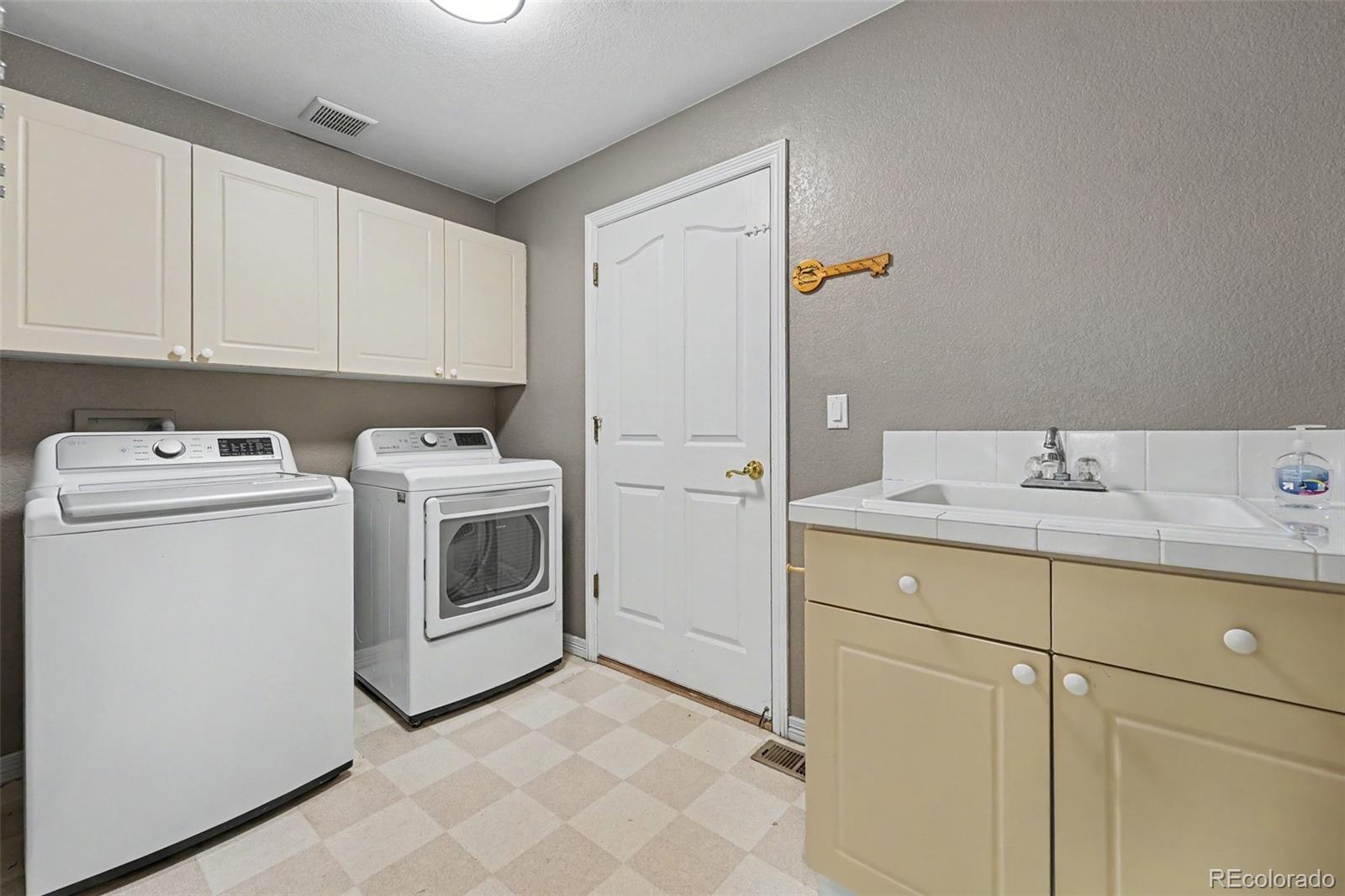 MLS Image #42 for 10425  colby canyon drive,highlands ranch, Colorado