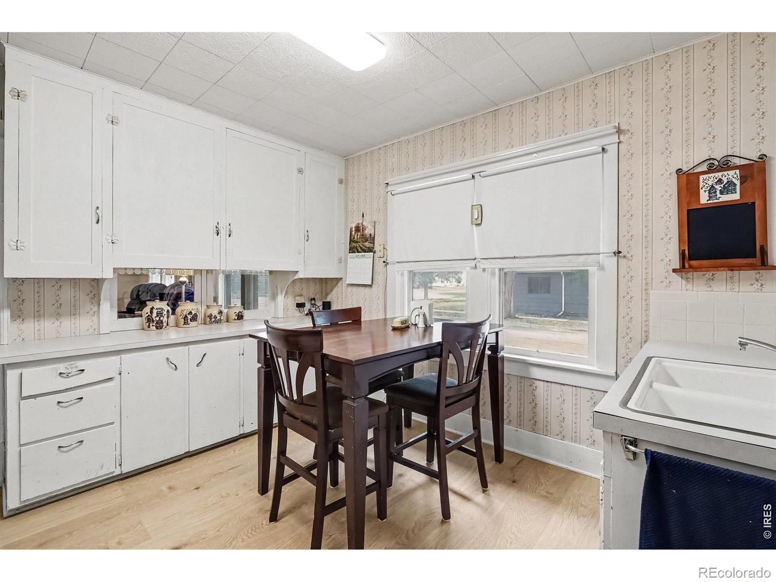 MLS Image #5 for 728 e 7th street,loveland, Colorado