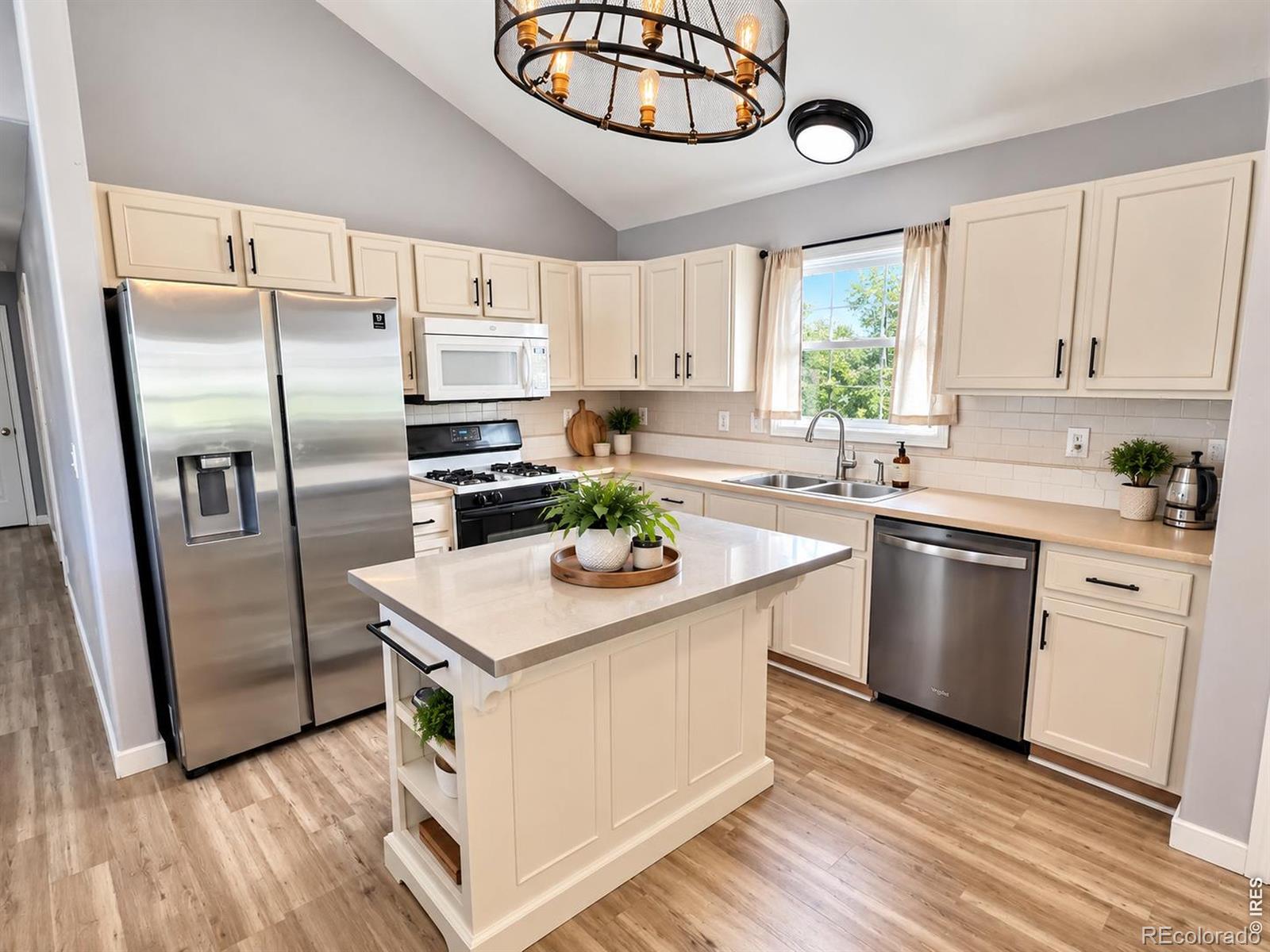 MLS Image #3 for 4200  paintbrush drive,evans, Colorado