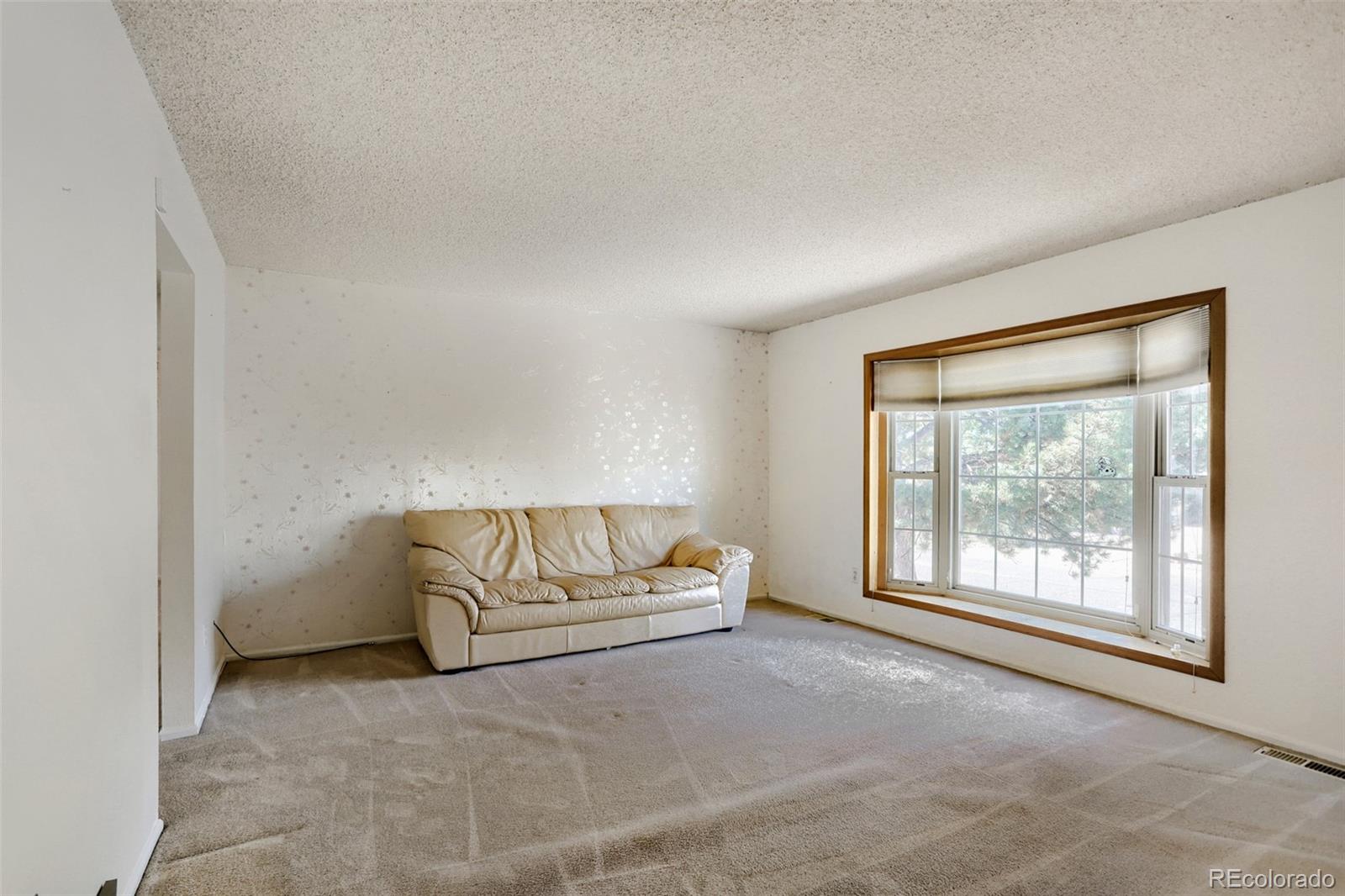 MLS Image #2 for 11230 e center avenue,aurora, Colorado