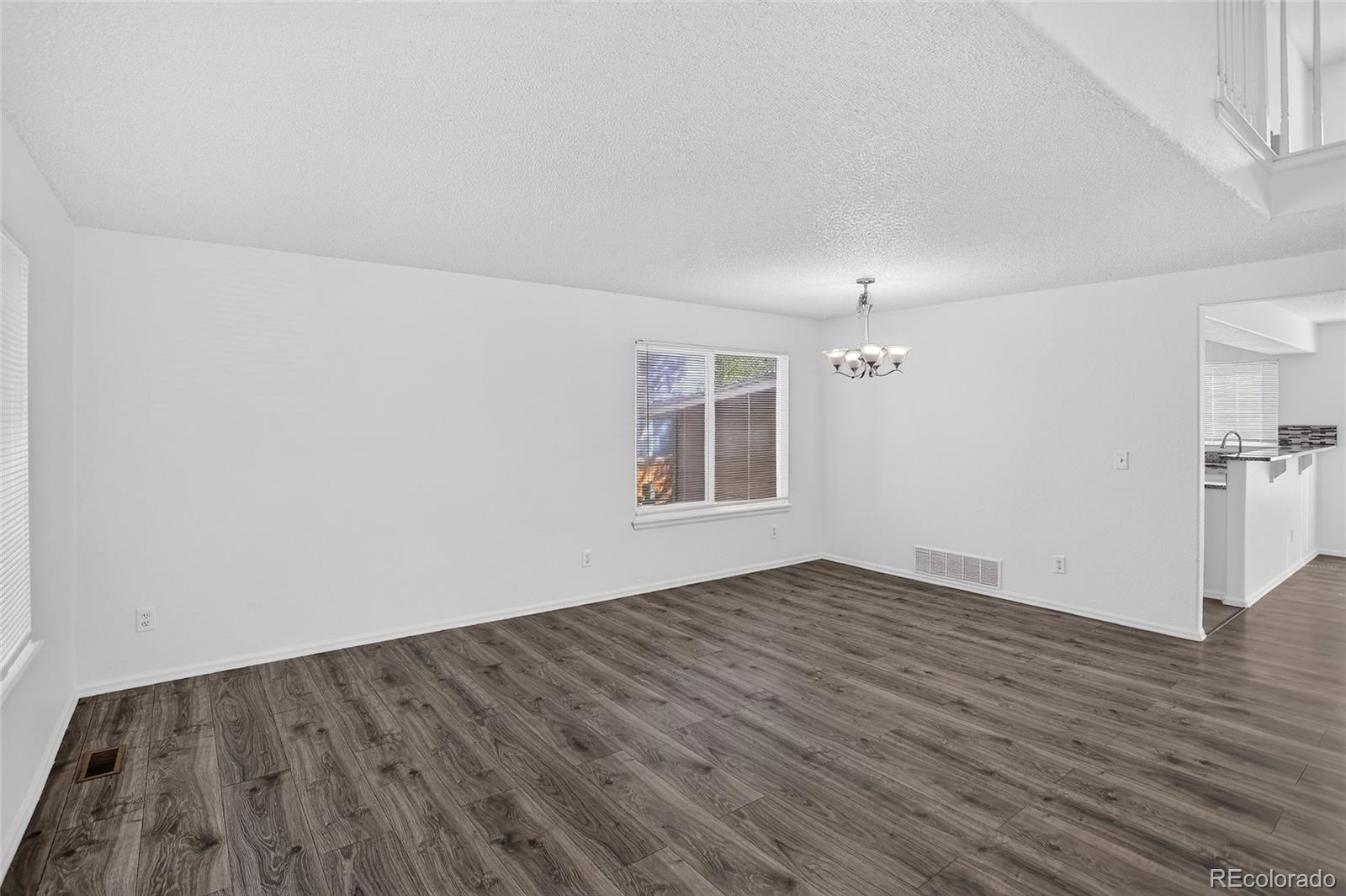 MLS Image #11 for 4300  danube way,denver, Colorado