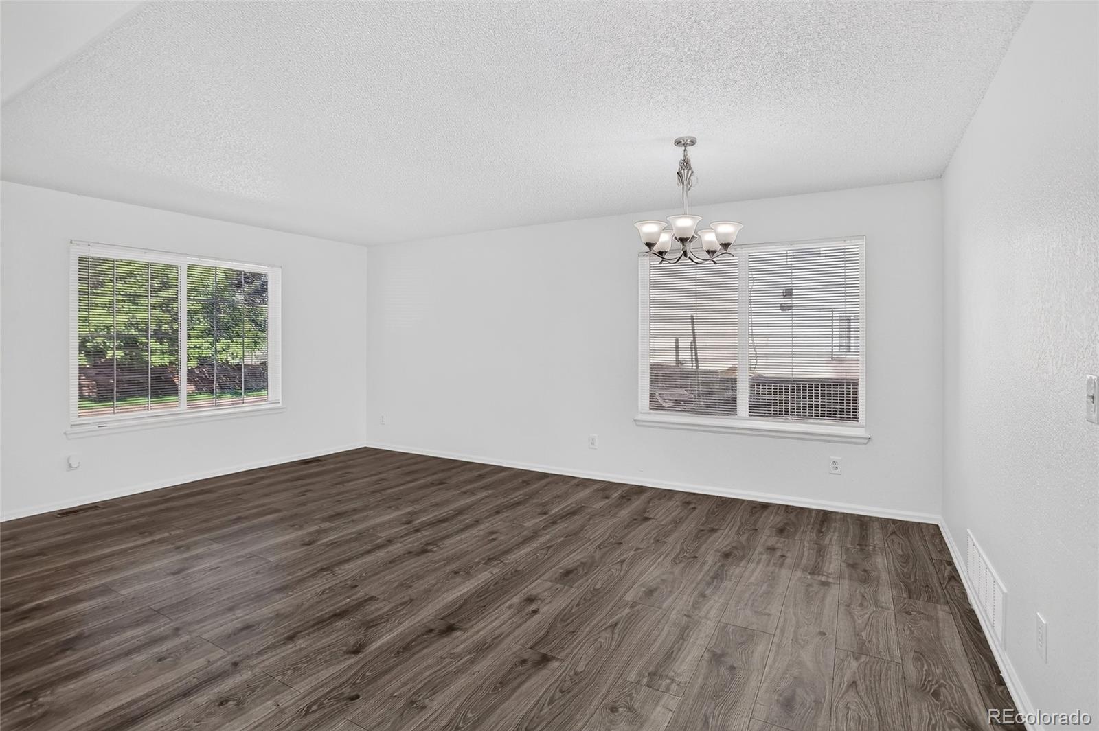 MLS Image #13 for 4300  danube way,denver, Colorado