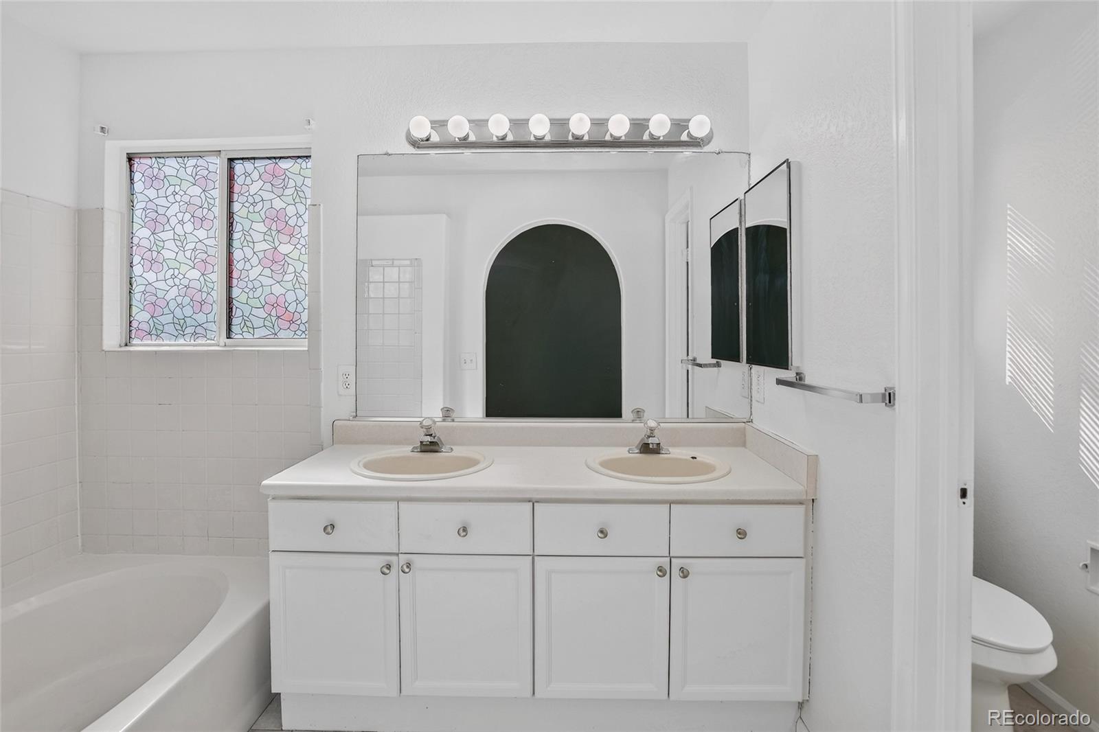 MLS Image #37 for 4300  danube way,denver, Colorado