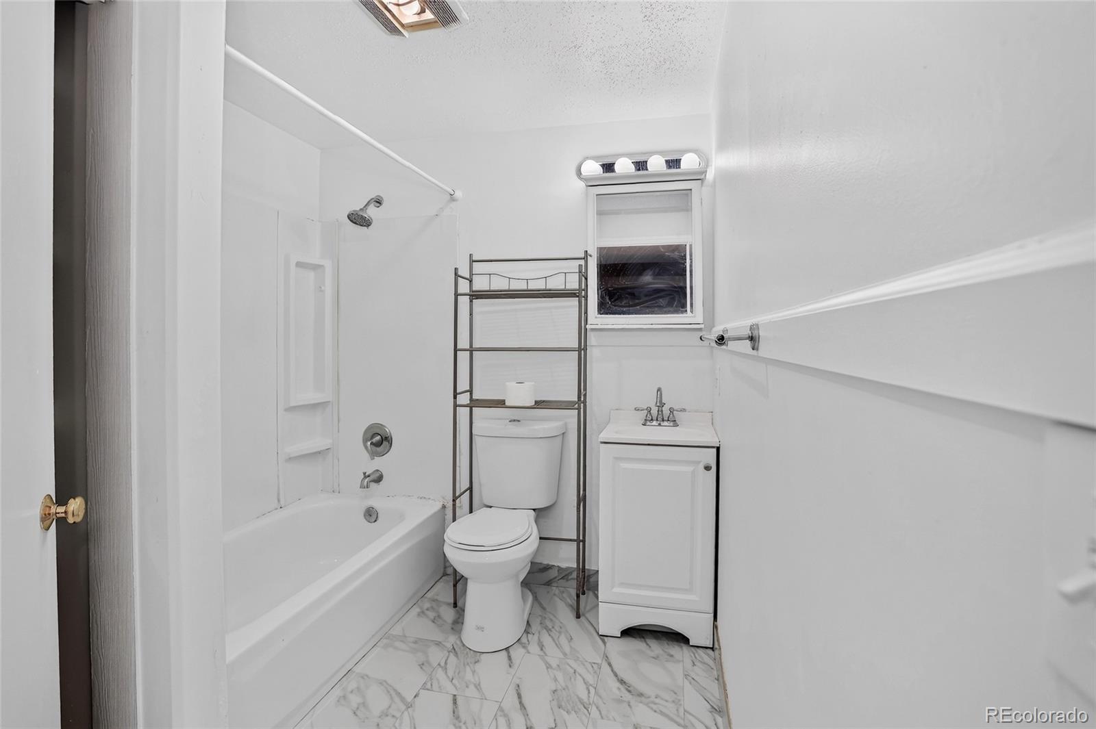 MLS Image #48 for 4300  danube way,denver, Colorado
