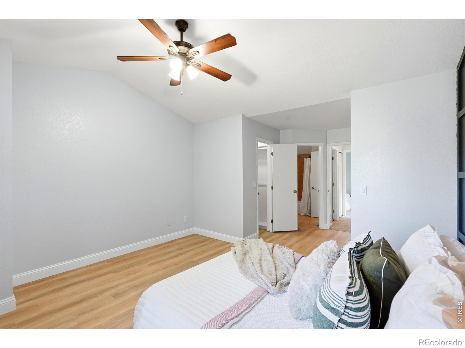 MLS Image #22 for 8132 s fillmore circle,centennial, Colorado