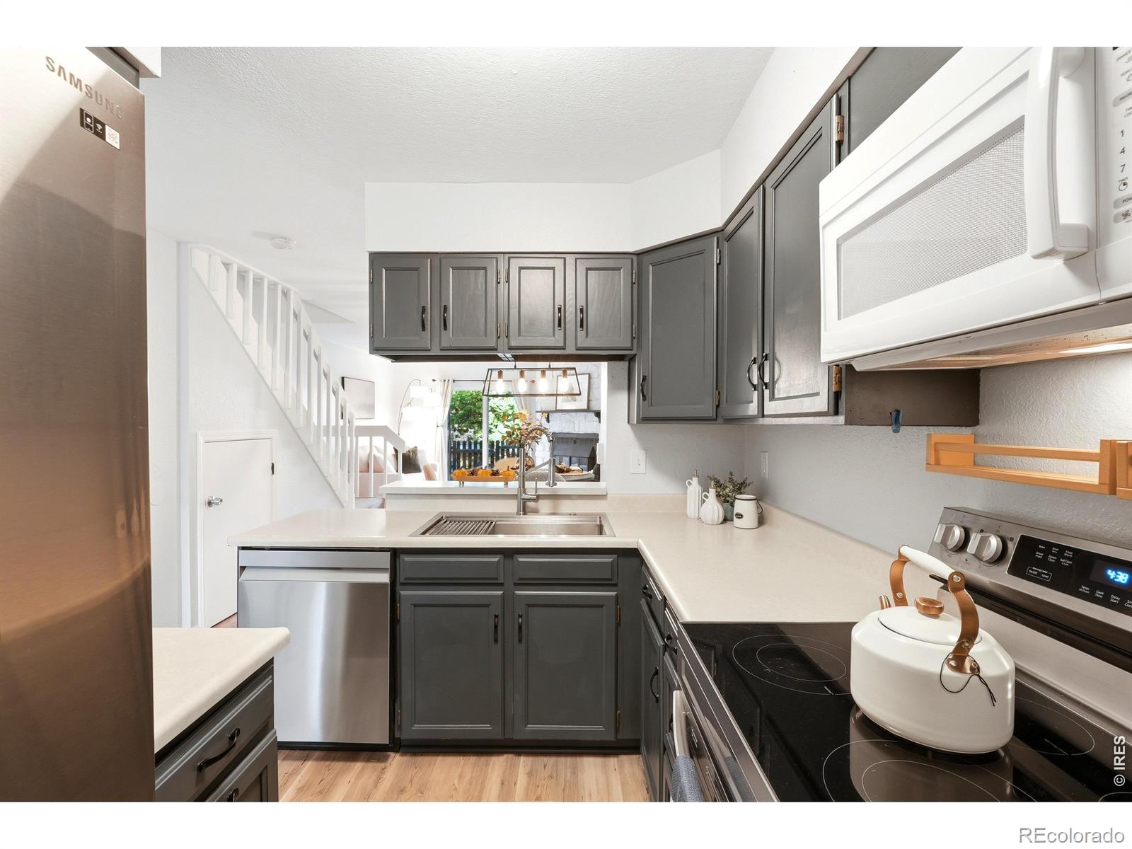 MLS Image #8 for 8132 s fillmore circle,centennial, Colorado