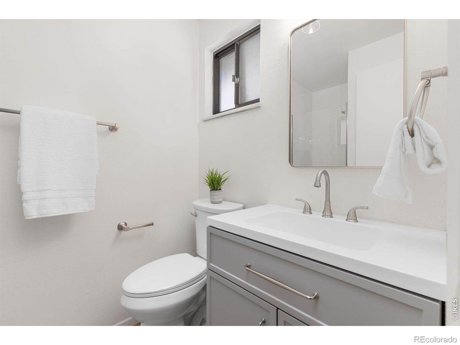 MLS Image #14 for 925  bragg place,longmont, Colorado