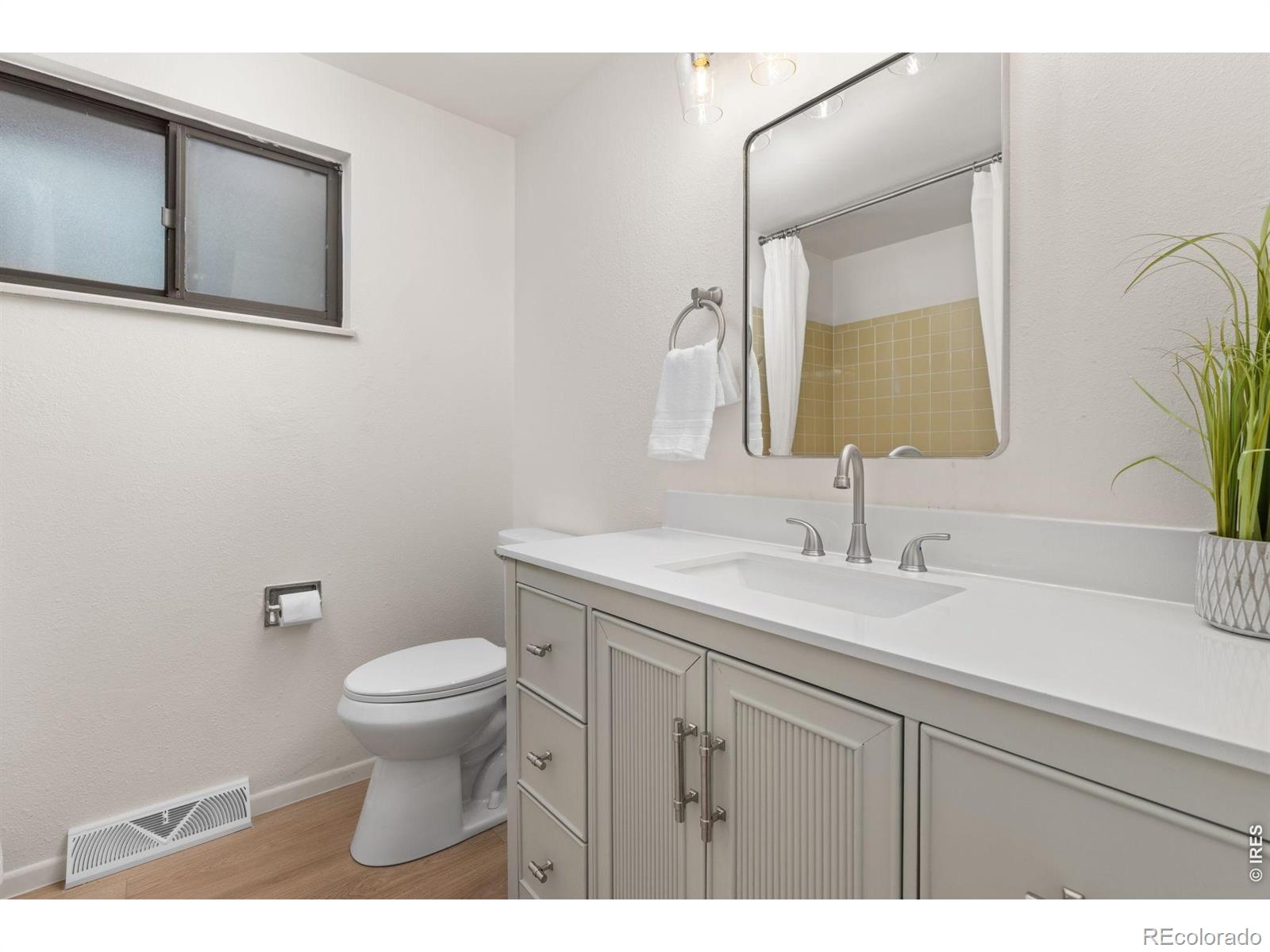 MLS Image #18 for 925  bragg place,longmont, Colorado