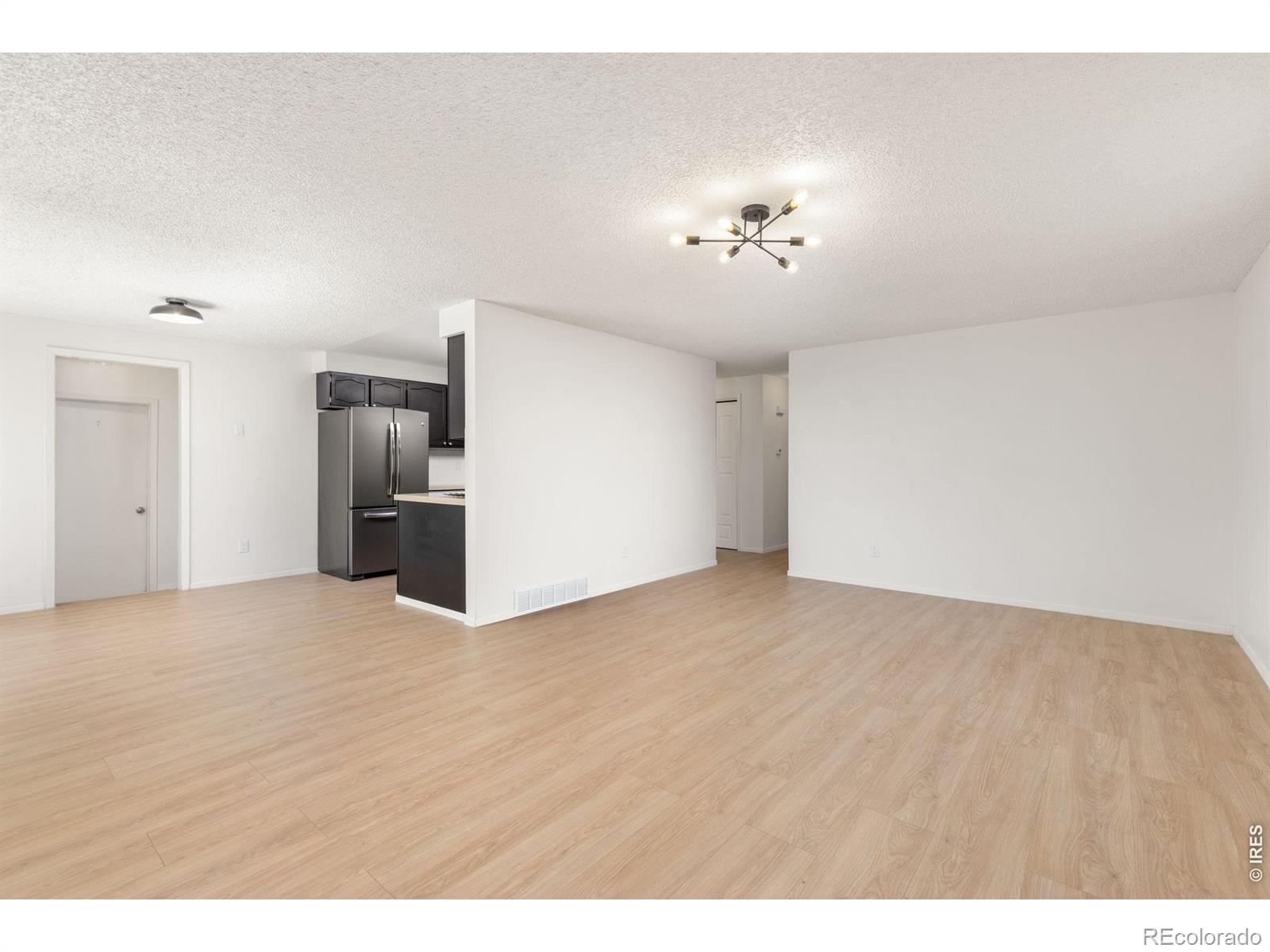 MLS Image #7 for 925  bragg place,longmont, Colorado