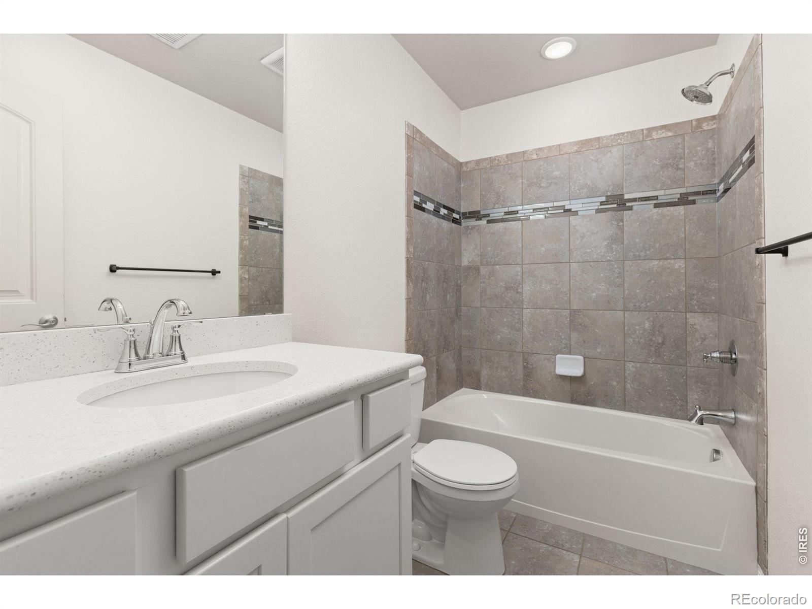 MLS Image #15 for 135 s 8th street,berthoud, Colorado