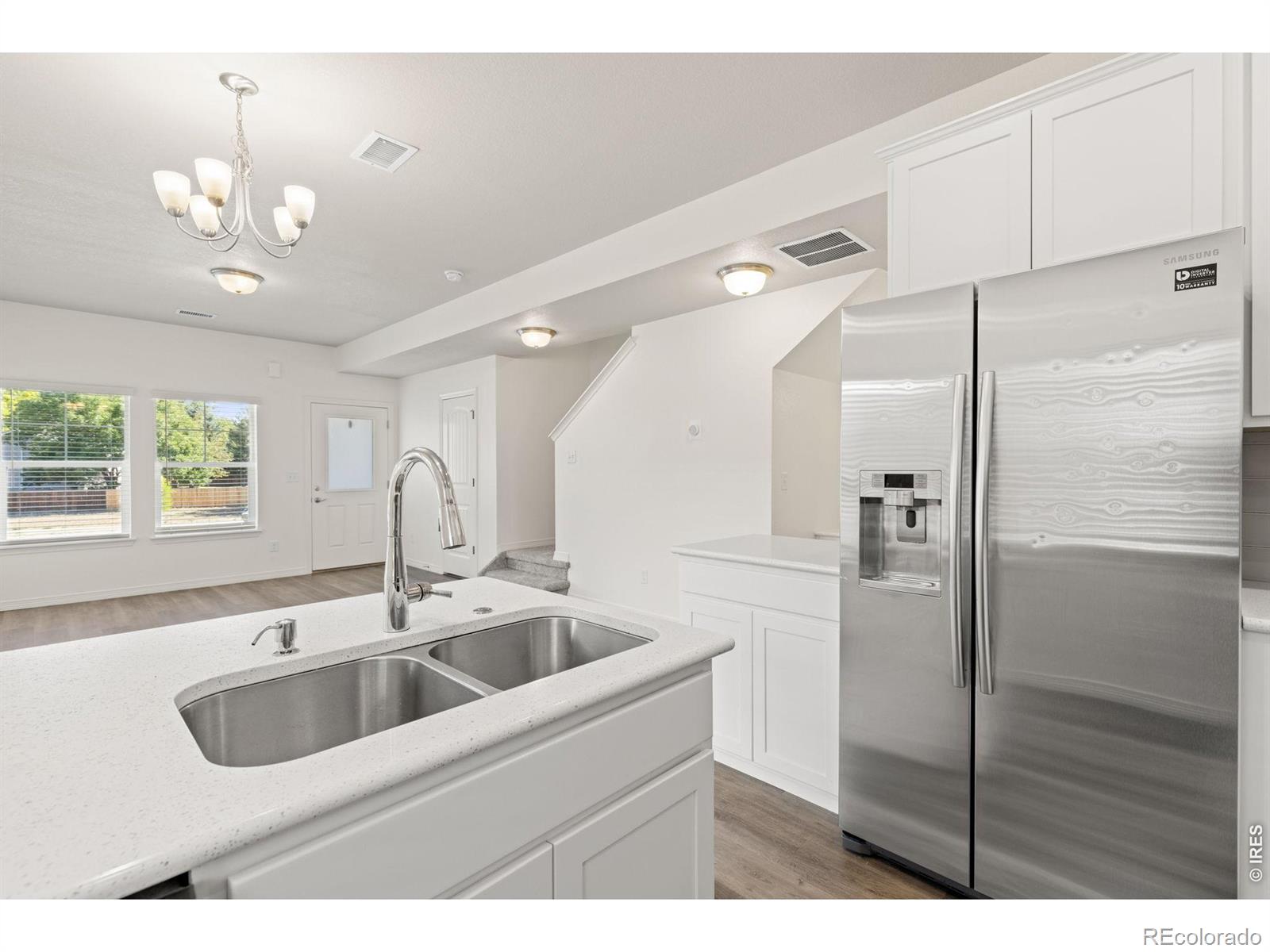 MLS Image #5 for 135 s 8th street,berthoud, Colorado