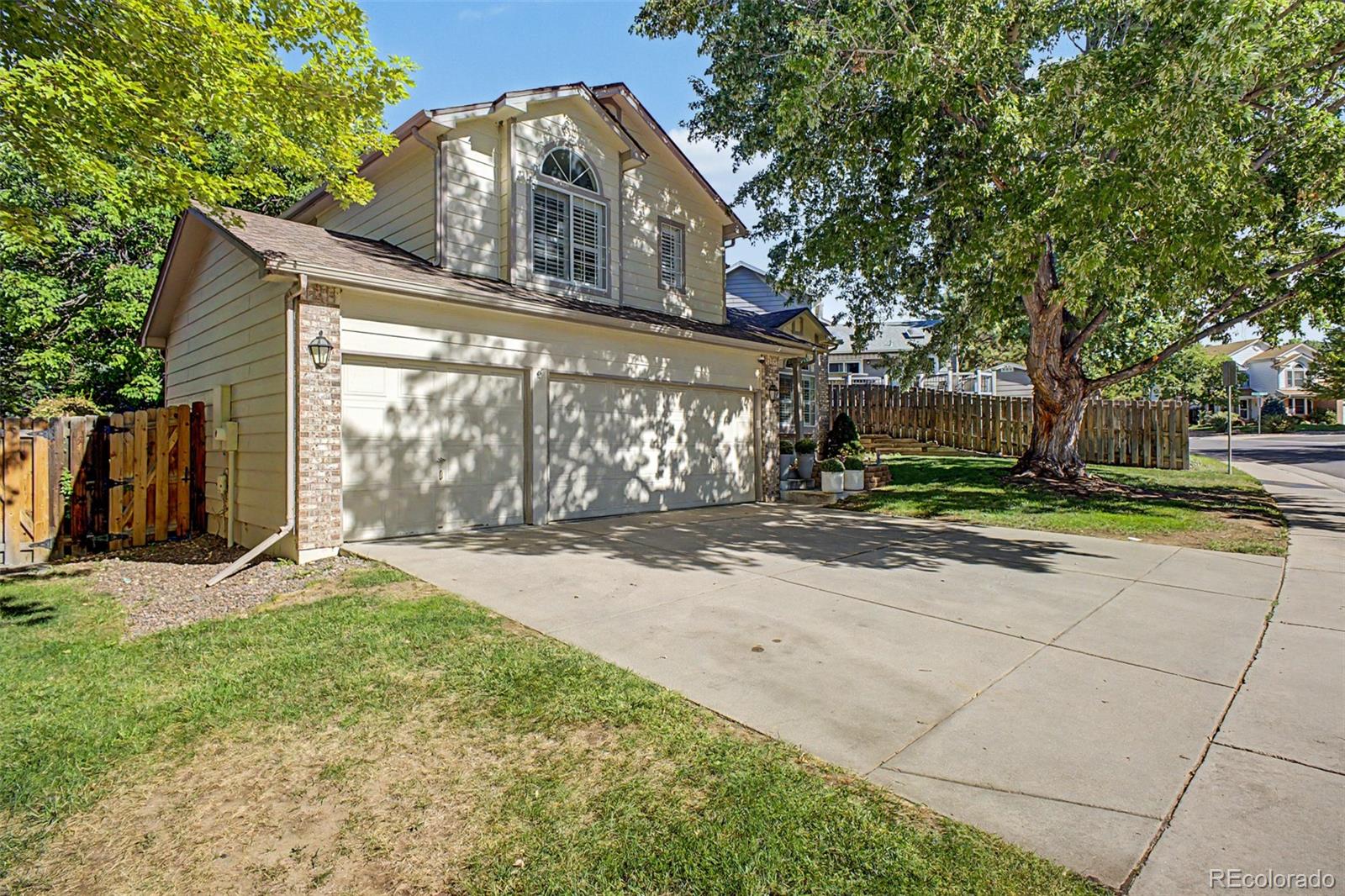MLS Image #1 for 2423 s sedalia circle,aurora, Colorado