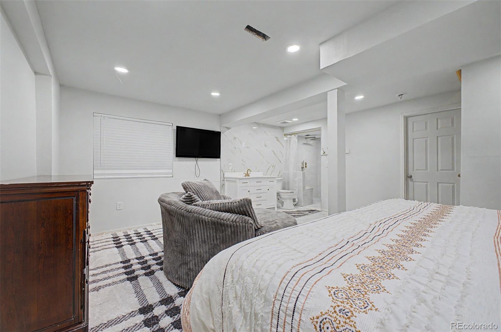 MLS Image #21 for 2423 s sedalia circle,aurora, Colorado