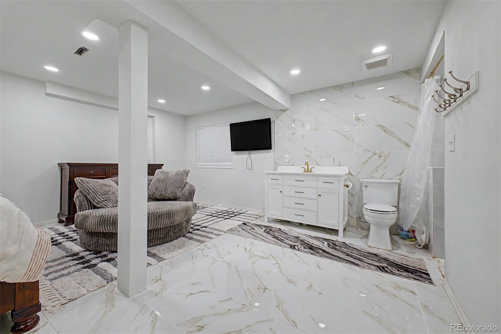 MLS Image #22 for 2423 s sedalia circle,aurora, Colorado