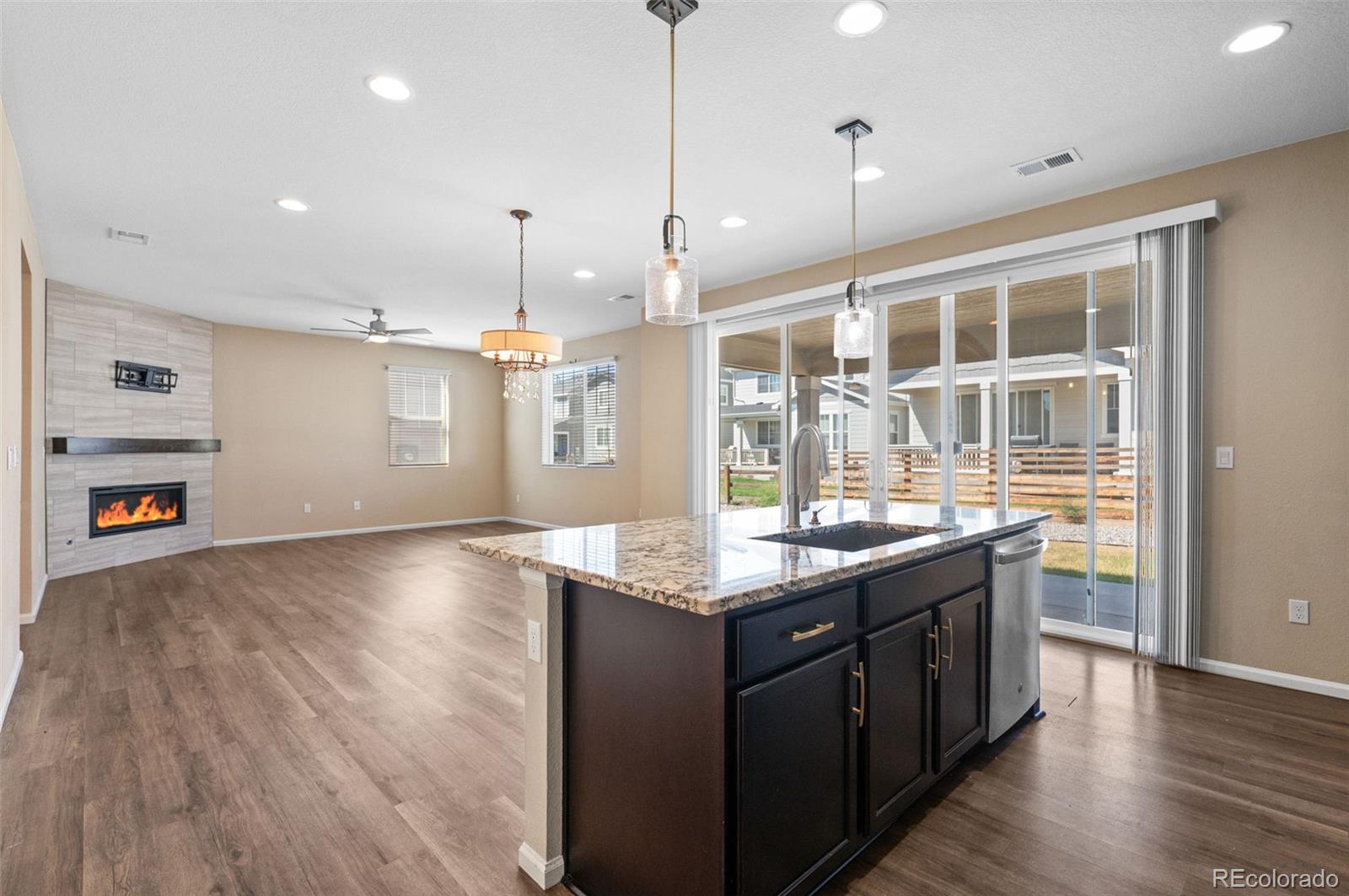 MLS Image #22 for 24231 e 40th avenue,aurora, Colorado