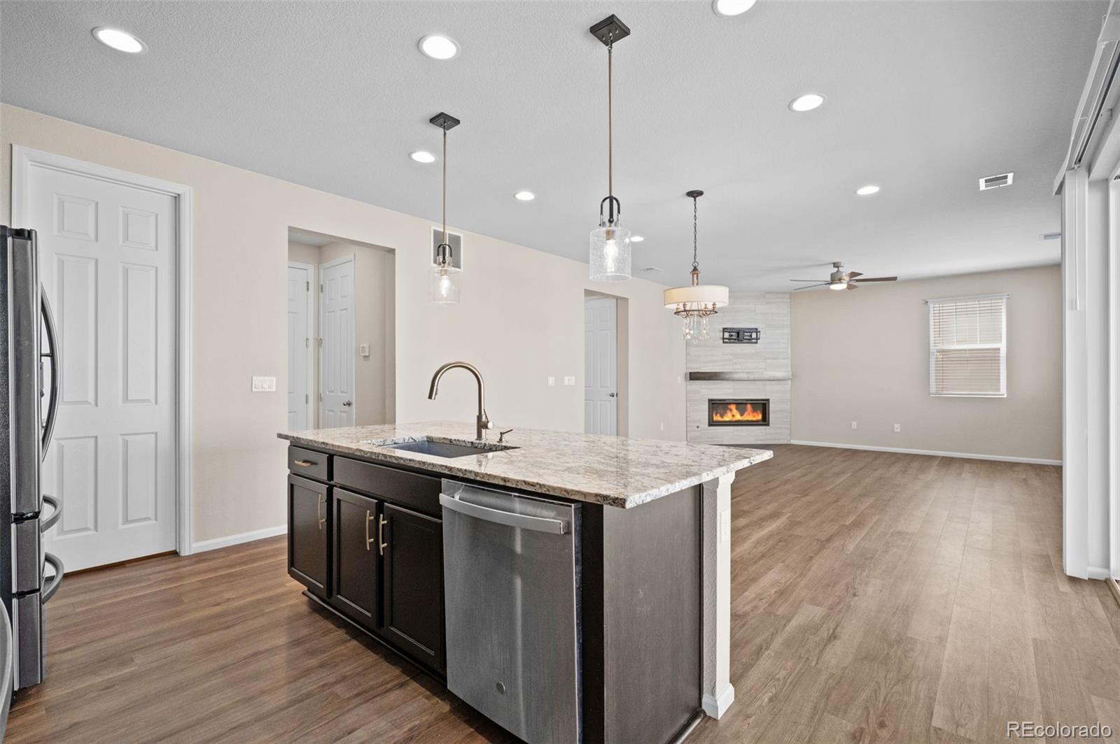 MLS Image #23 for 24231 e 40th avenue,aurora, Colorado